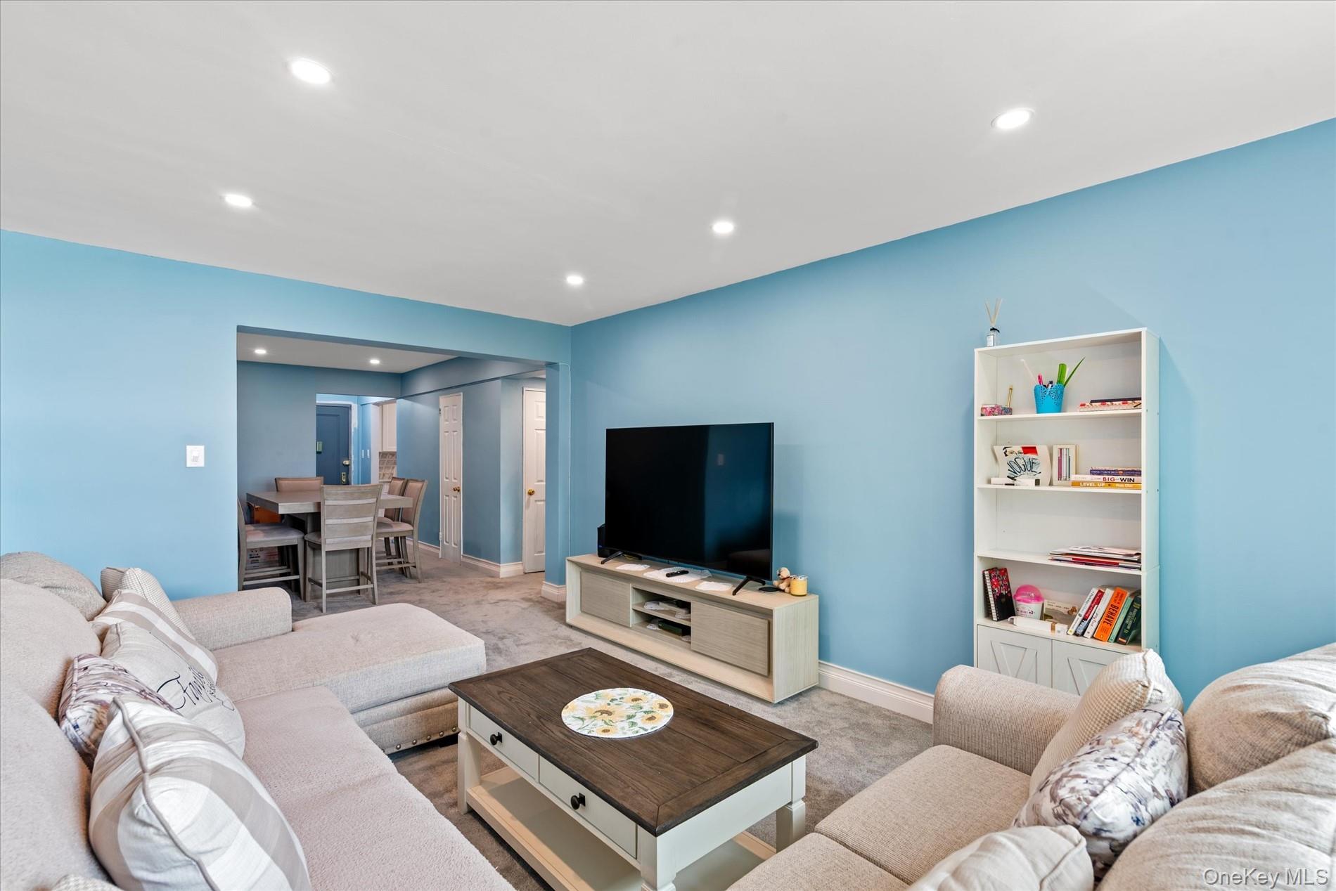 #1 photo, 83-30 98th Street, クイーンズ区 Woodhaven , NY 11421