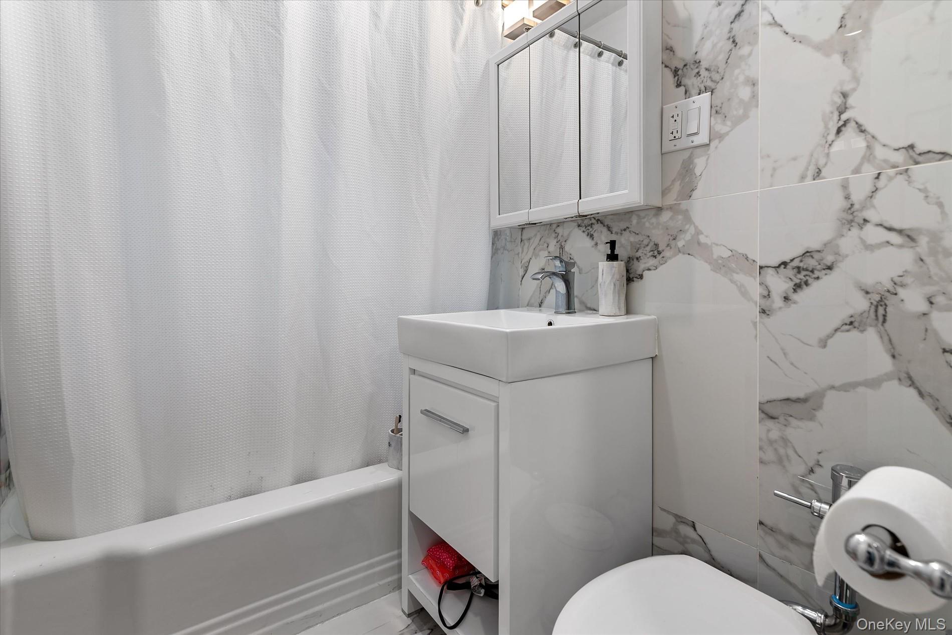 #11 photo, 83-30 98th Street, クイーンズ区 Woodhaven , NY 11421