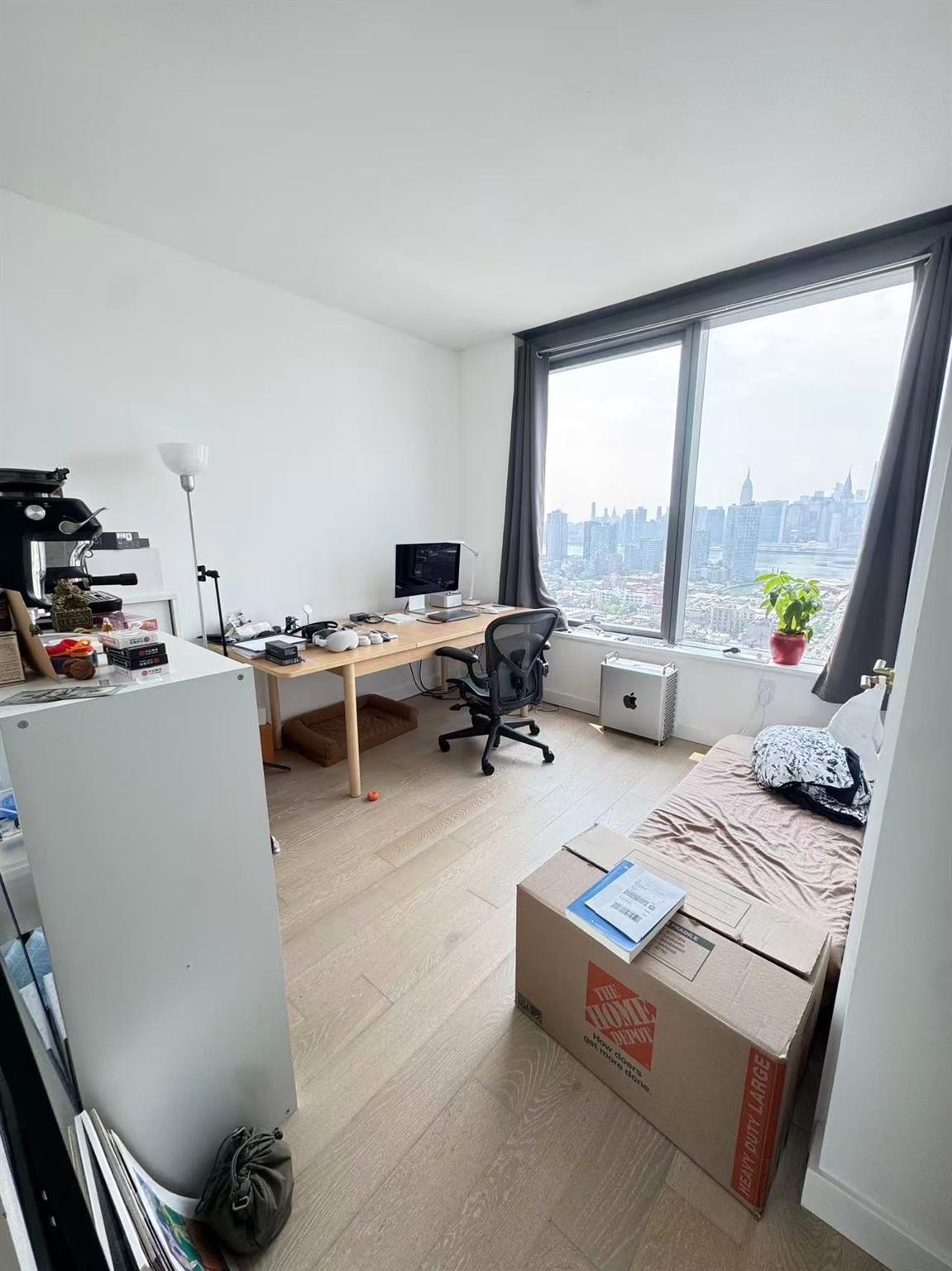 #5 photo, 3 Court Square, クイーンズ区 Long Island City , NY 11101