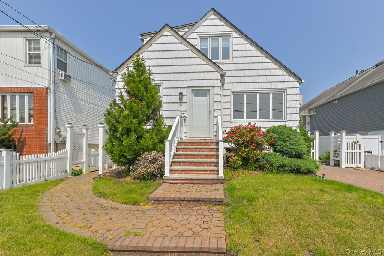 #3 photo, 162-29 95th Street, クイーンズ区 Howard Beach , NY 11414