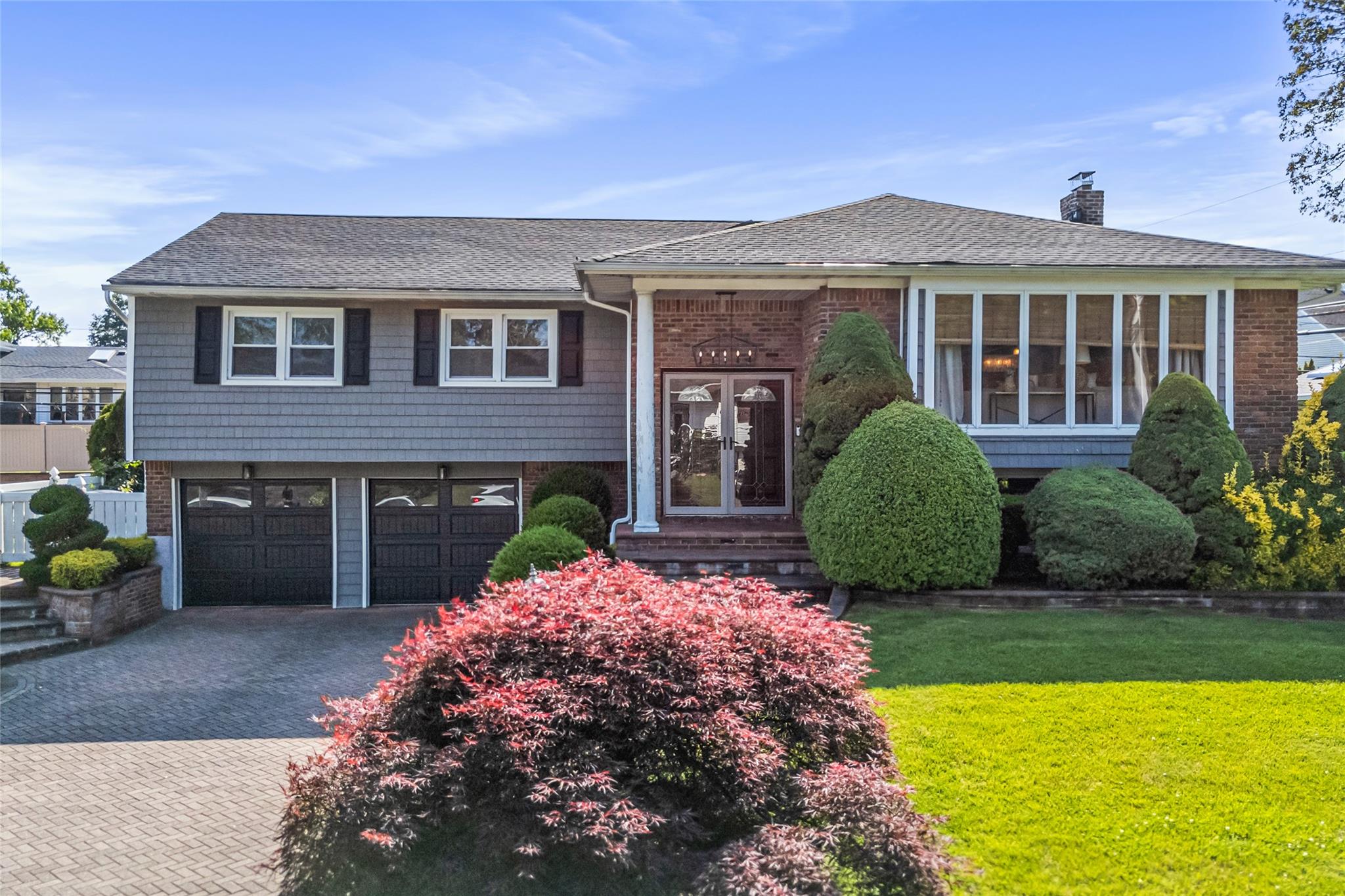 #1 photo, 95 The Dell, 長島 Searingtown , NY 11507