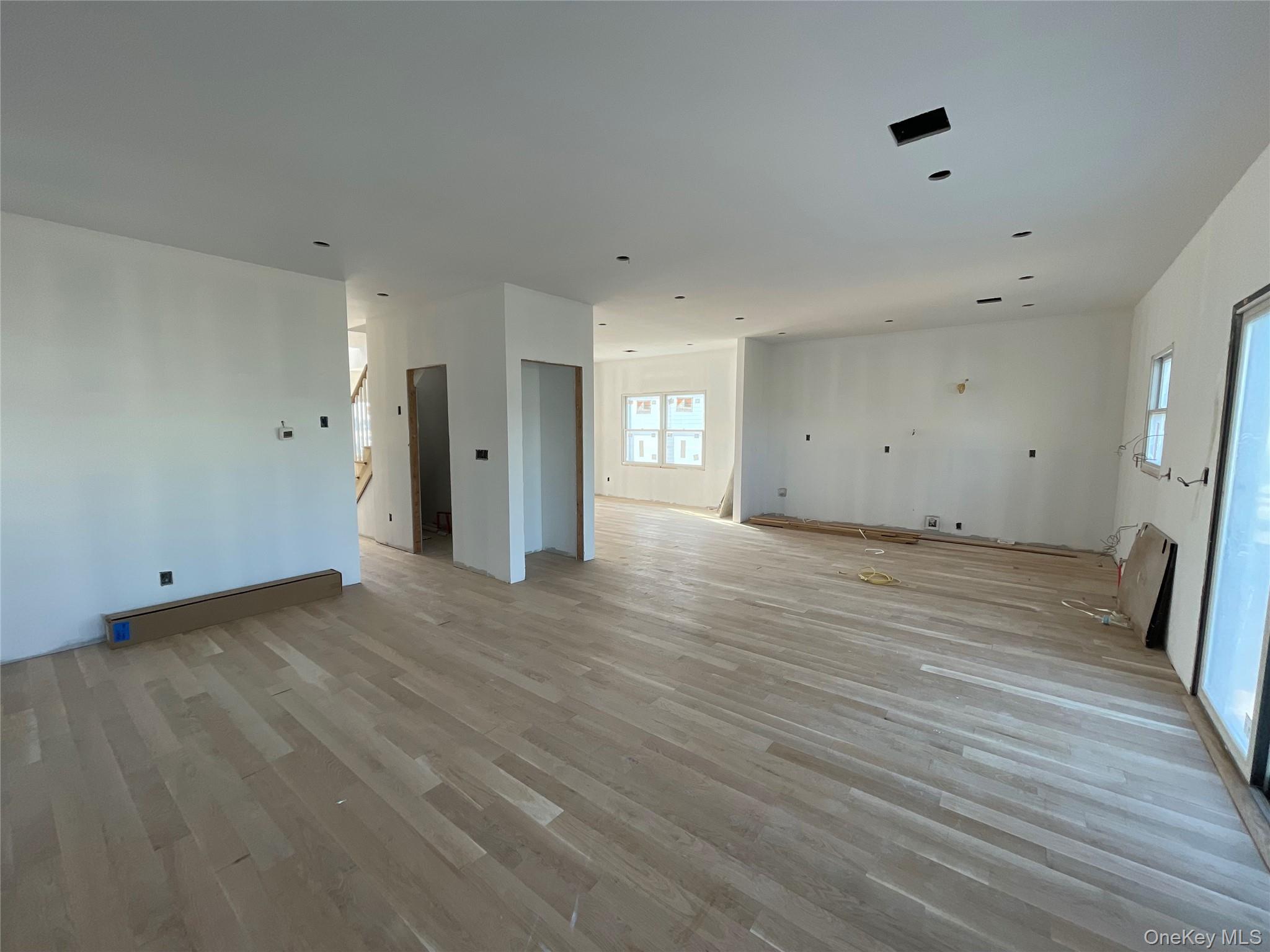 #5 photo, 101 Clocks Boulevard, ナッソー郡 Massapequa , NY 11758