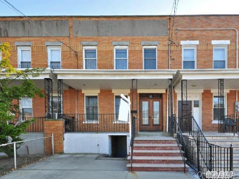 #1 photo, 149-18 15th Drive, クイーンズ区 Whitestone , NY 11357