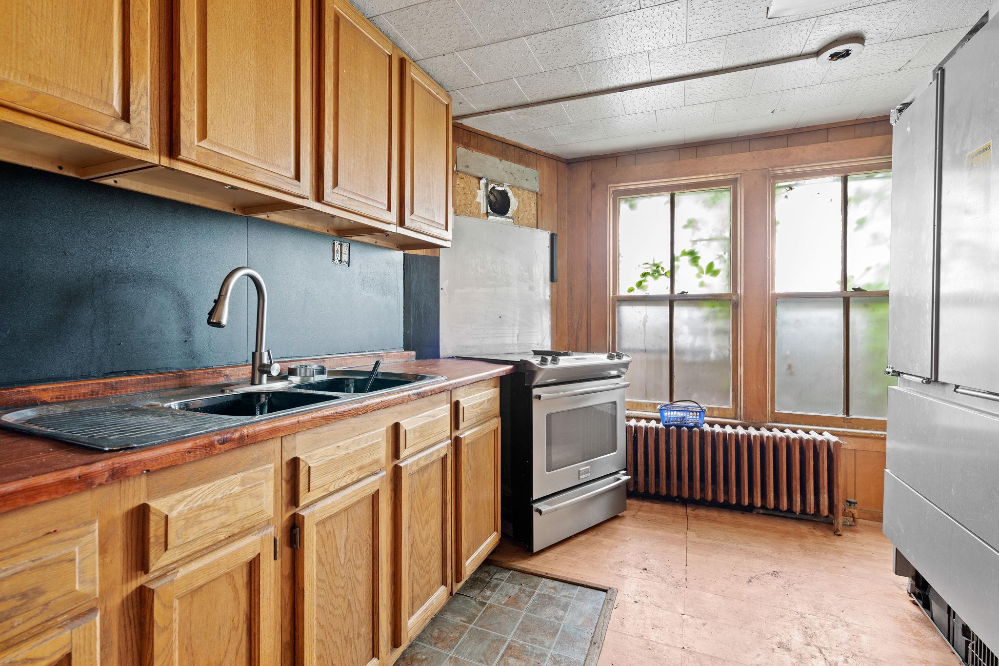 #14 photo, 165 Fair Street, Kingston , NY 12401