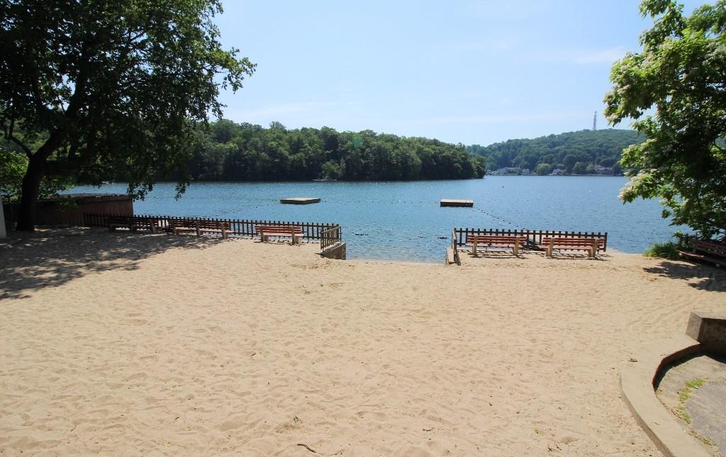 #16 photo, 39 Woodland Road, 紐約州 Mahopac , NY 10541