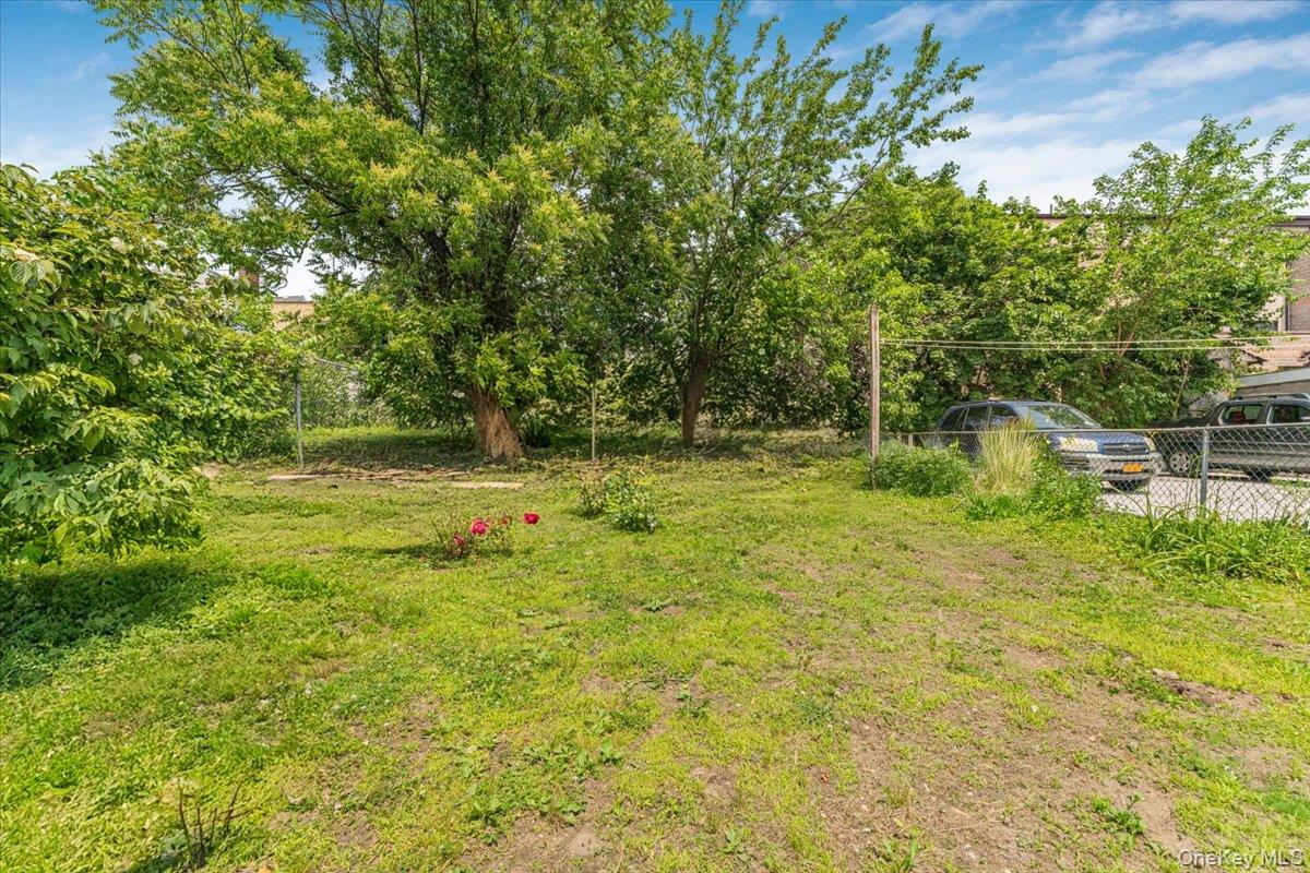 #6 photo, 661 E 225th Street, ブロンクス区 Bronx , NY 10466