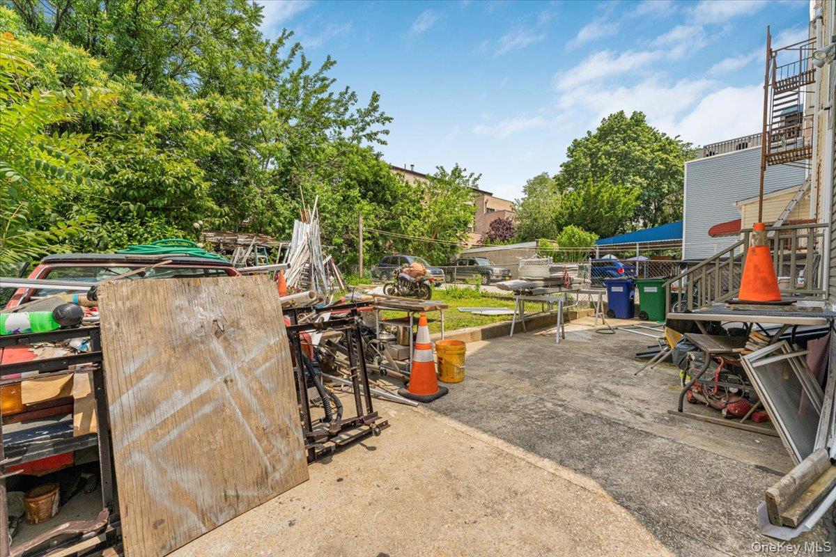 #8 photo, 661 E 225th Street, ブロンクス区 Bronx , NY 10466