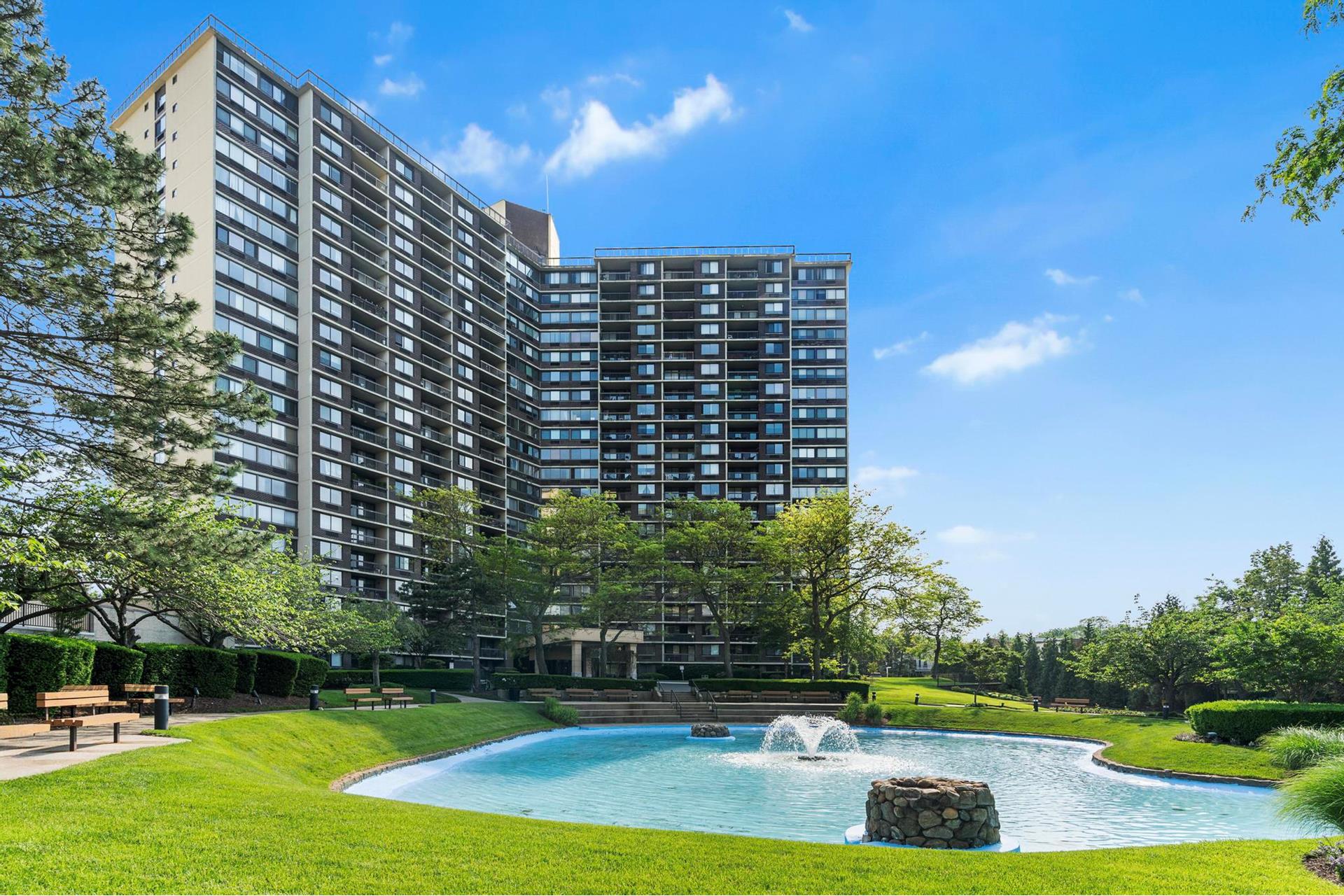 #13 photo, 2 BAY CLUB Drive, Bay Terrace , NY 11360