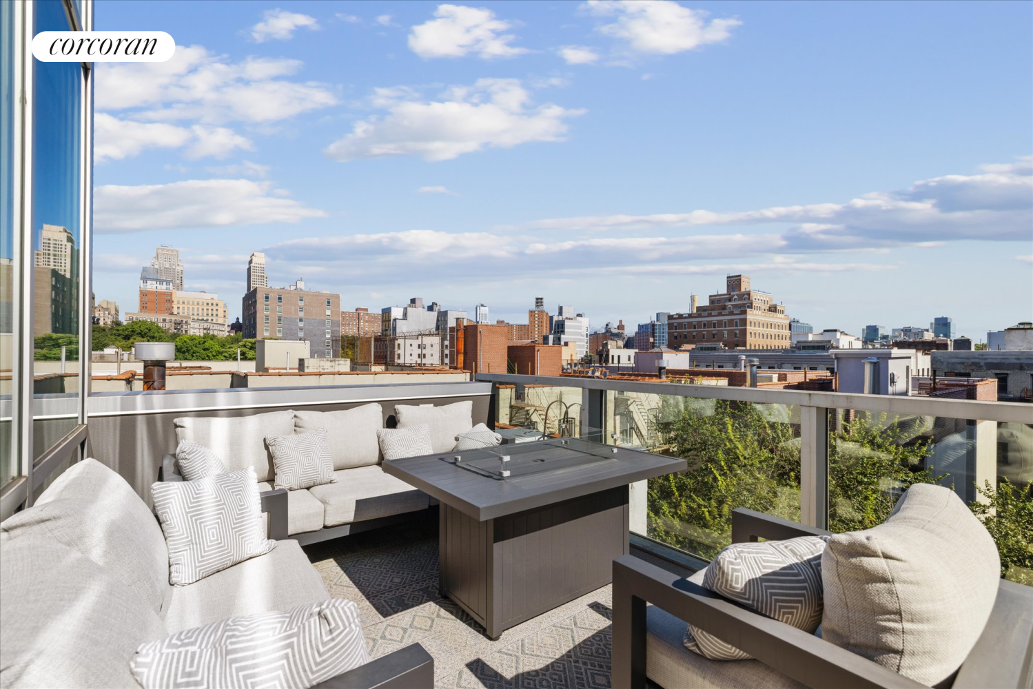 #9 photo, 313 W 121ST Street, マンハッタン South Harlem , NY 10027