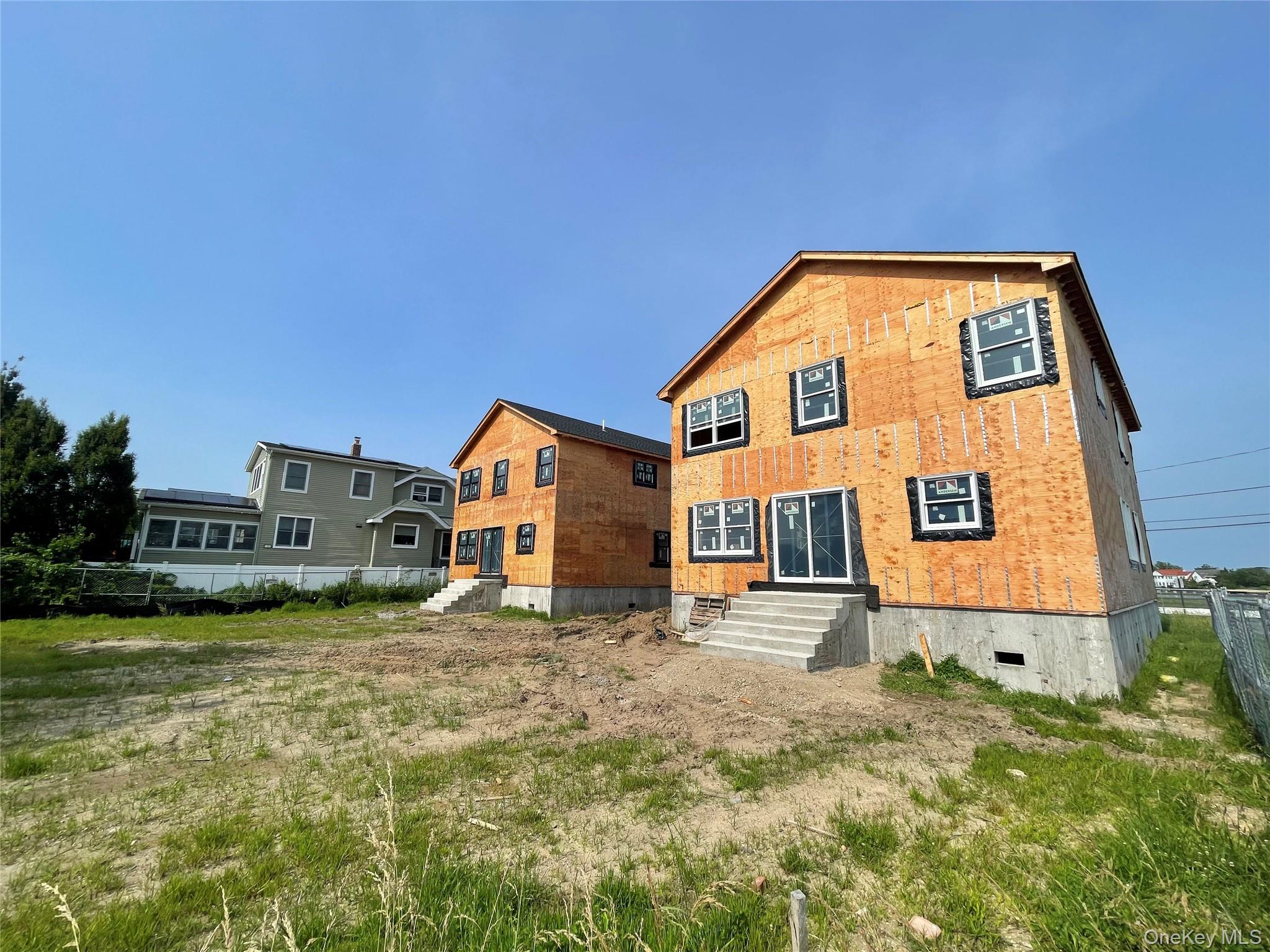 #17 photo, 103 Clocks Boulevard, ナッソー郡 Massapequa , NY 11758