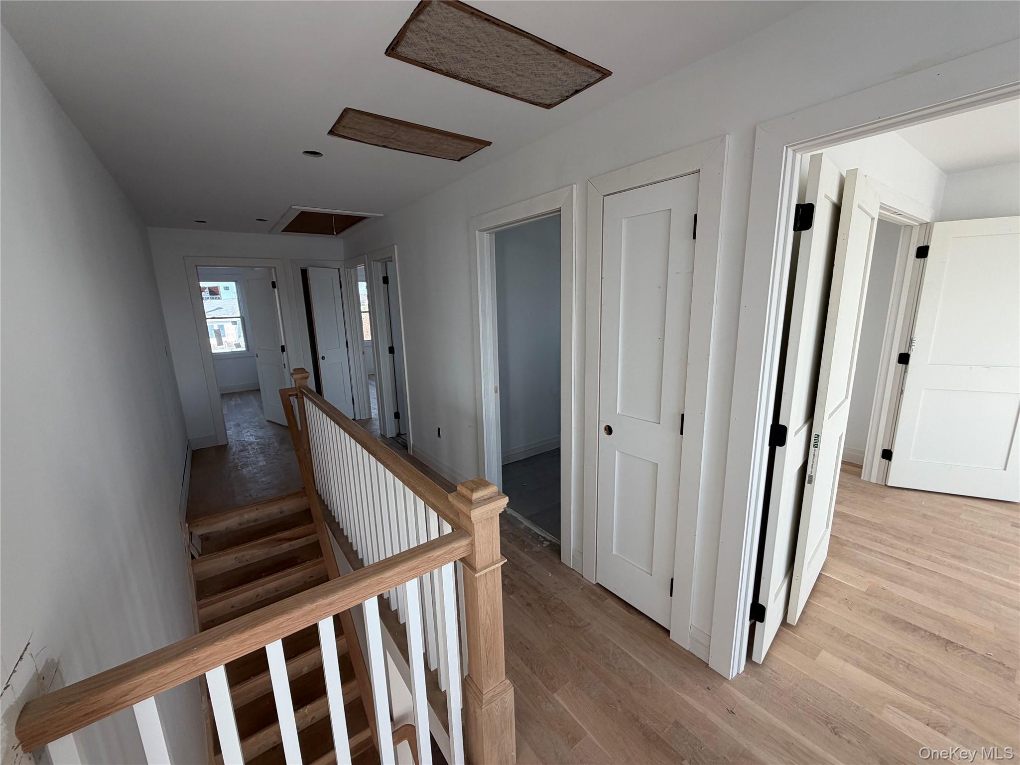 #9 photo, 103 Clocks Boulevard, ナッソー郡 Massapequa , NY 11758