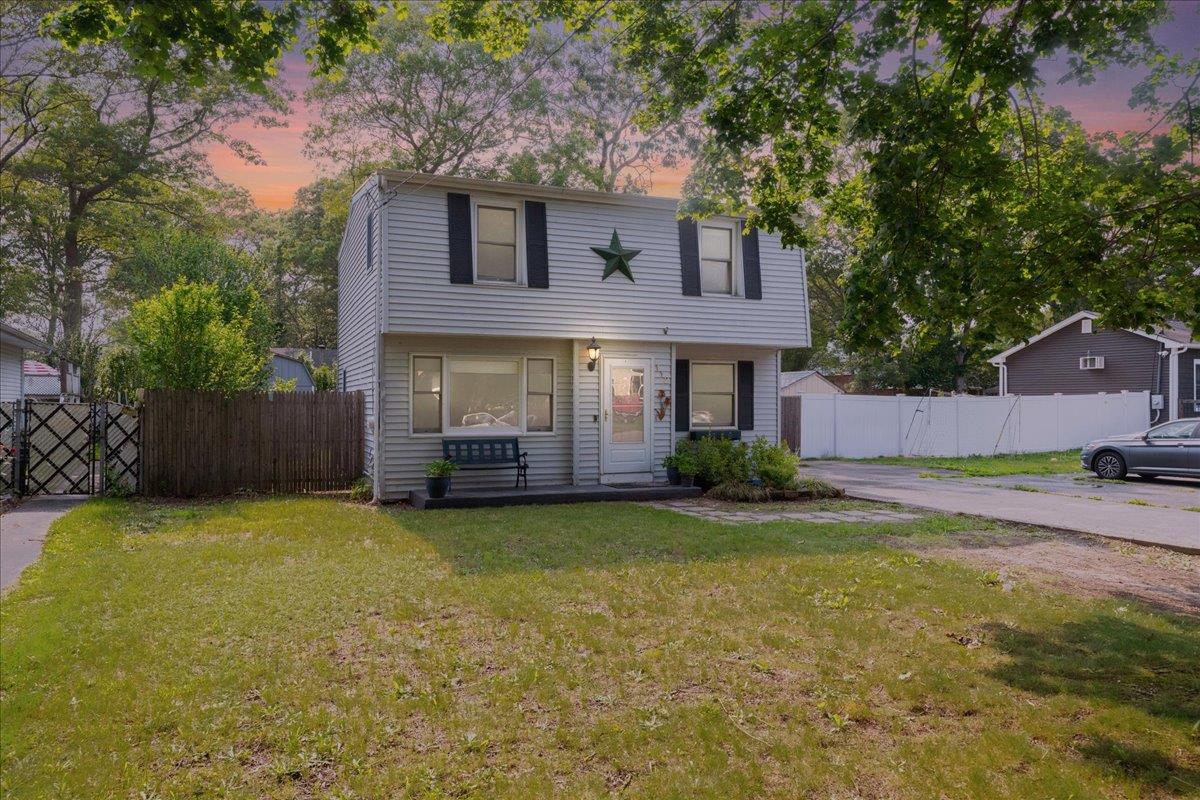 #2 photo, 112 Floyd Road, サフォーク郡 Shirley , NY 11967