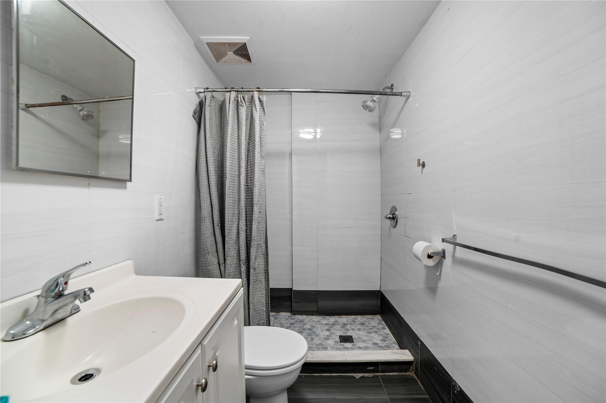 #13 photo, 157-33 22nd Avenue, クイーンズ区 Whitestone , NY 11357