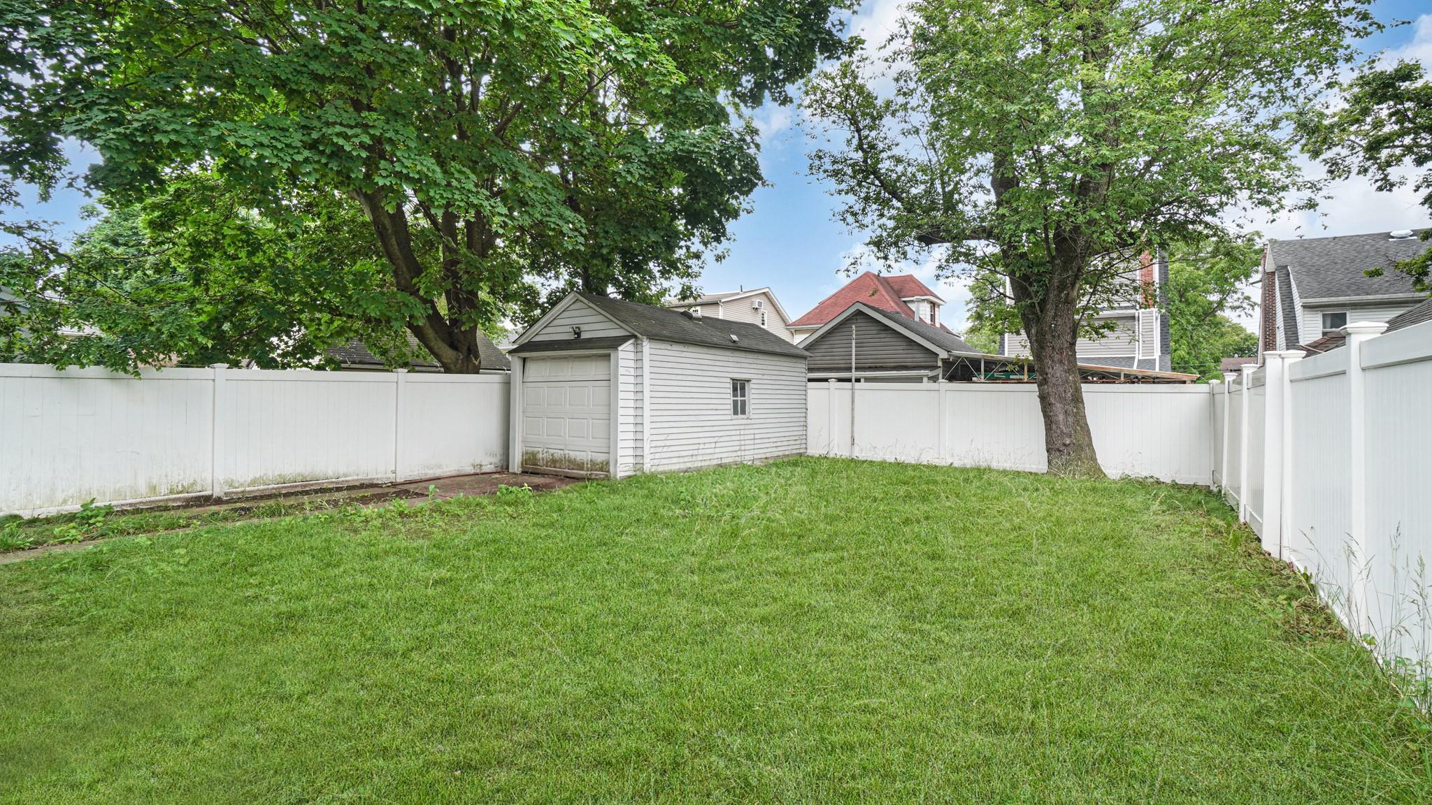 #11 photo, 104-28 201 Street, クイーンズ区 Saint Albans , NY 11412