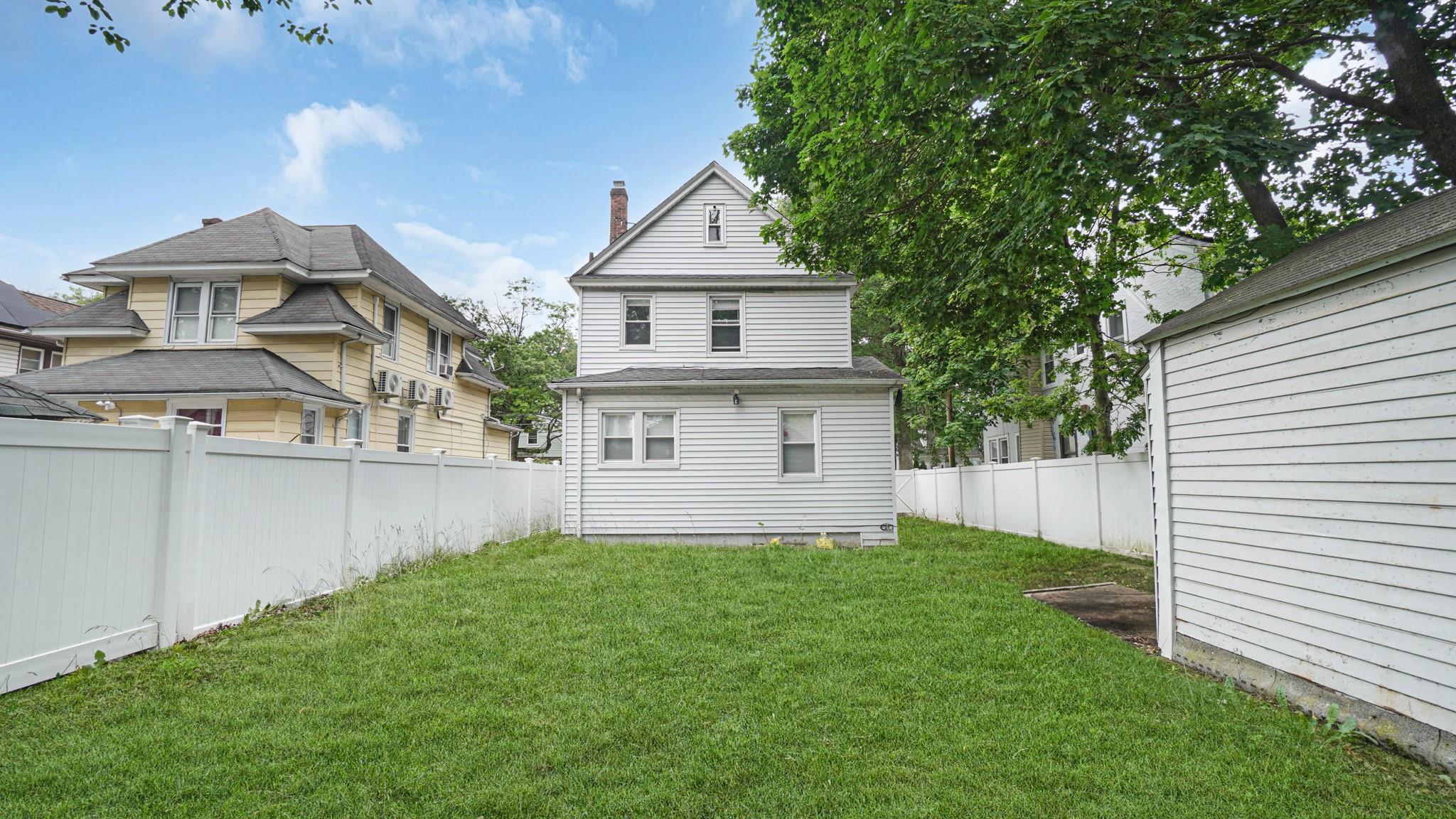 #13 photo, 104-28 201 Street, クイーンズ区 Saint Albans , NY 11412