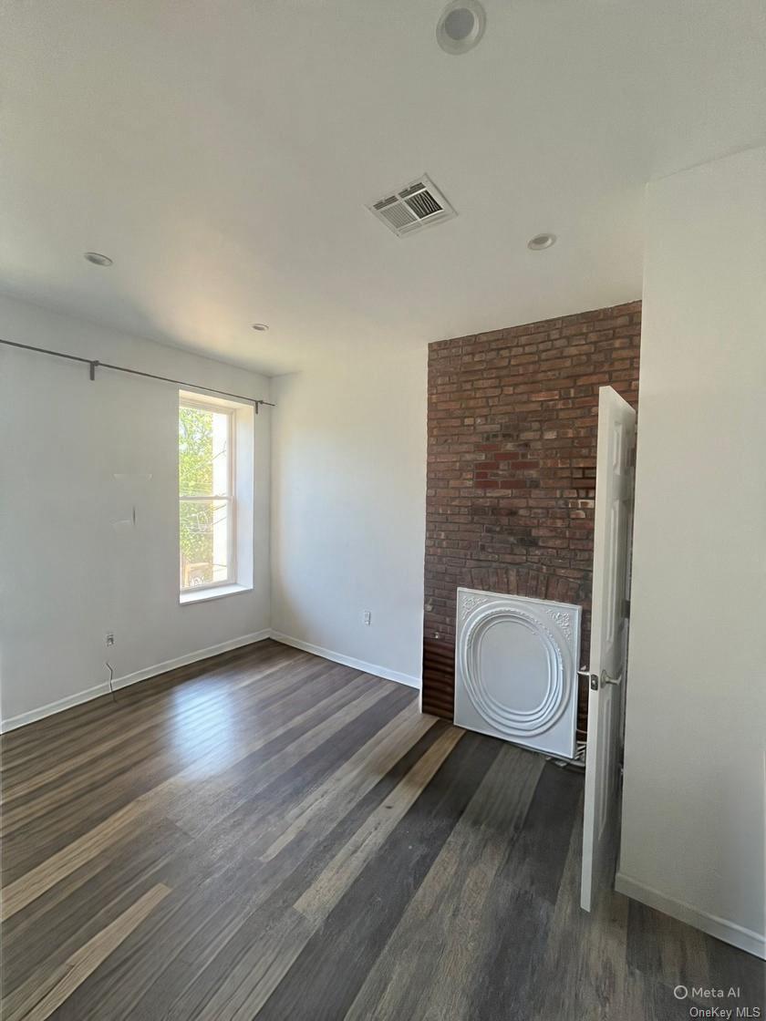 #8 photo, 130 Van Dyke Street, ブルックリン区 Brooklyn , NY 11231