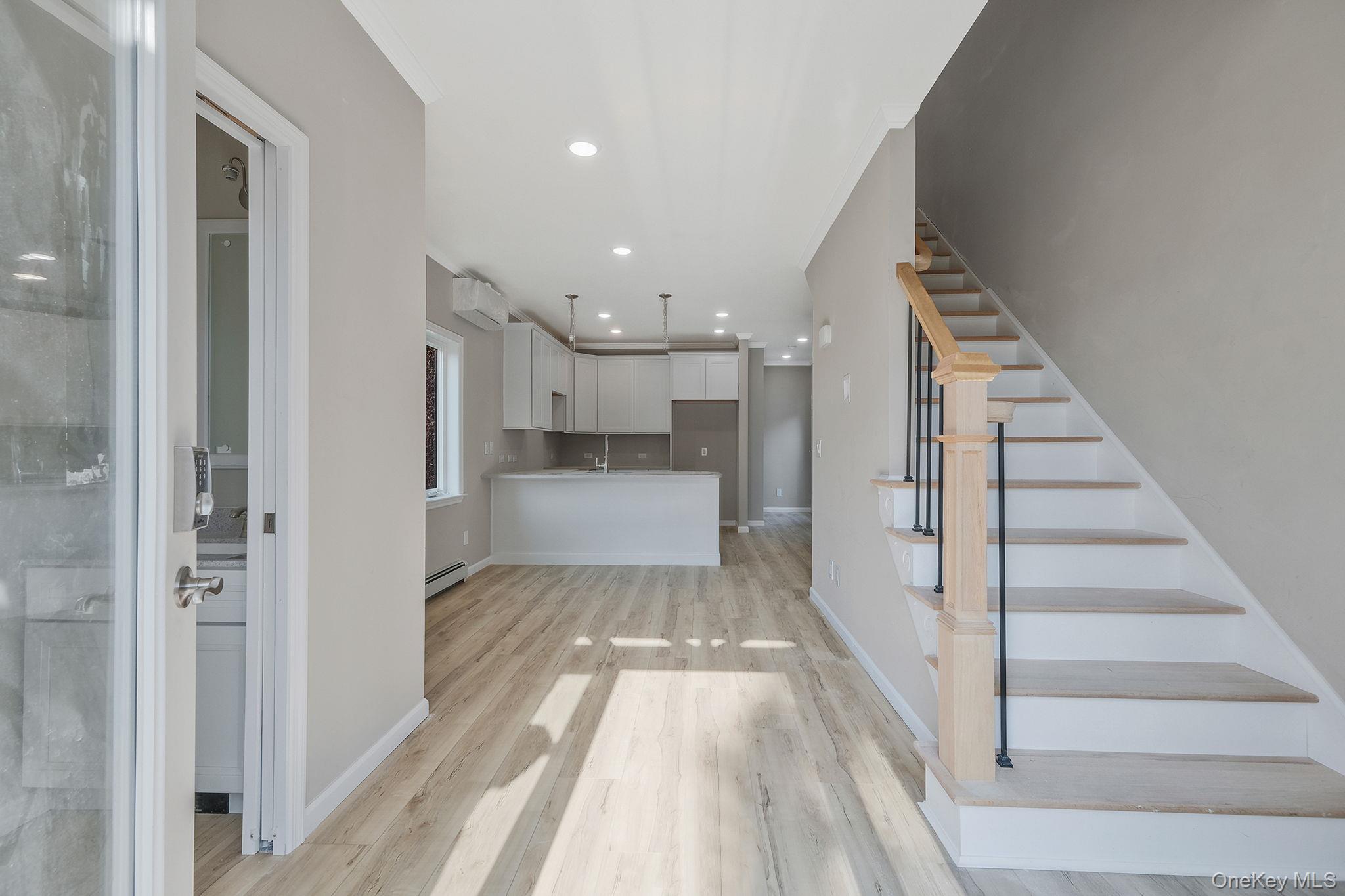 #16 photo, 119 Whittier Drive, サフォーク郡 Kings Park , NY 11754