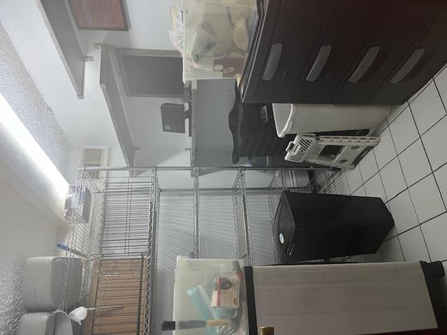 #4 photo, 75-08 Metropolitan Avenue, クイーンズ区 Middle Village , NY 11379