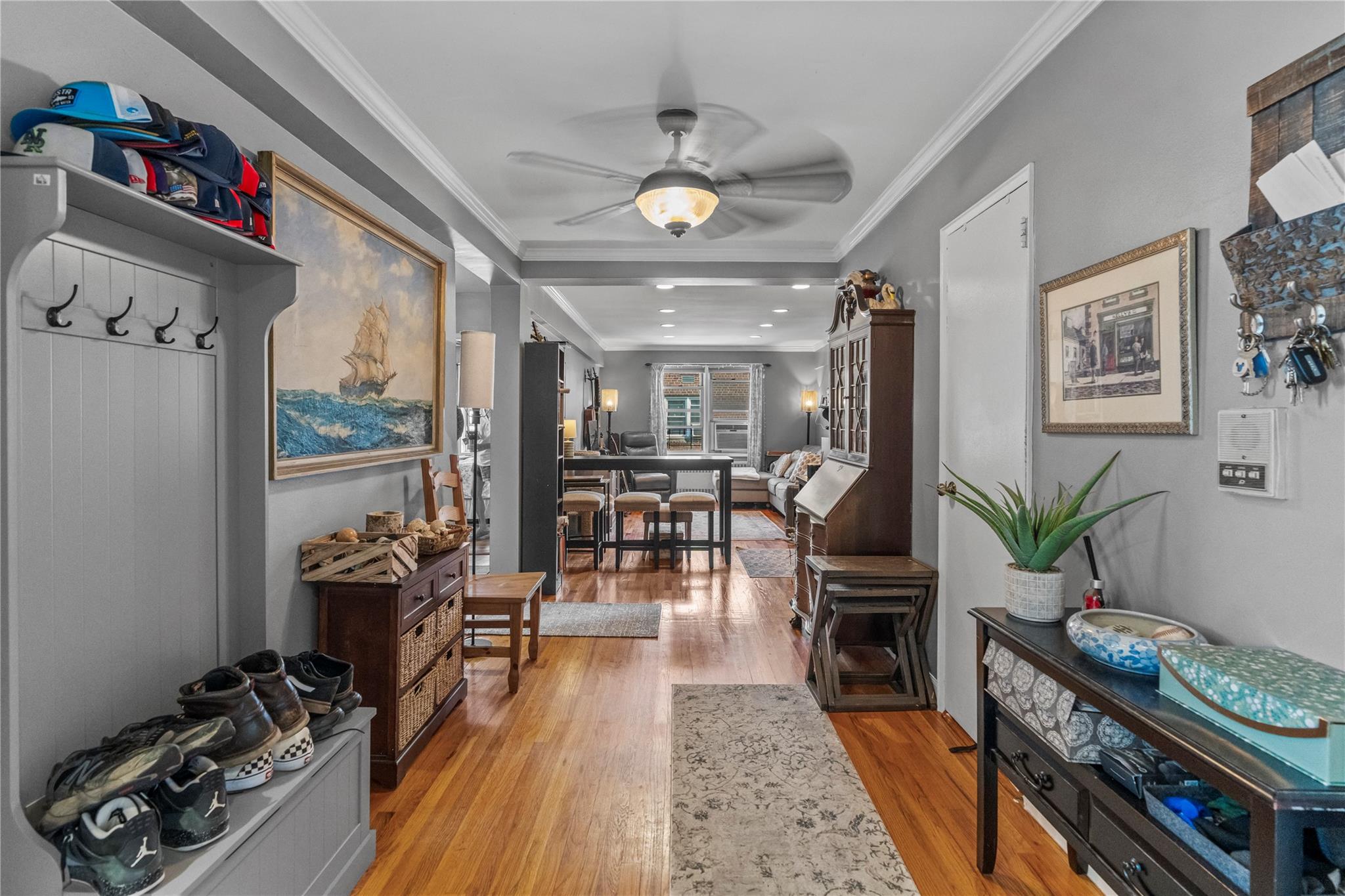 #7 photo, 60 Locust Avenue, New Rochelle , NY 10801