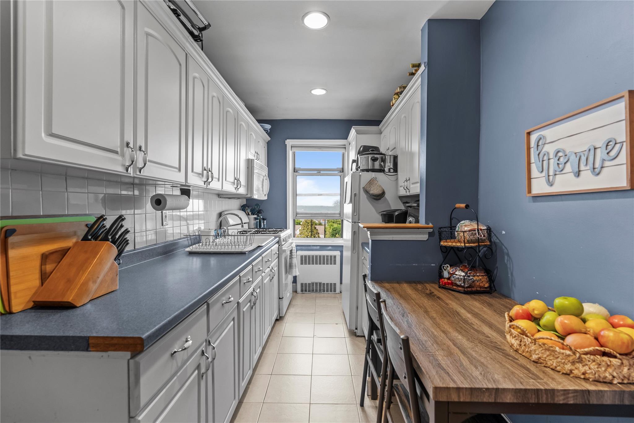 #8 photo, 60 Locust Avenue, New Rochelle , NY 10801