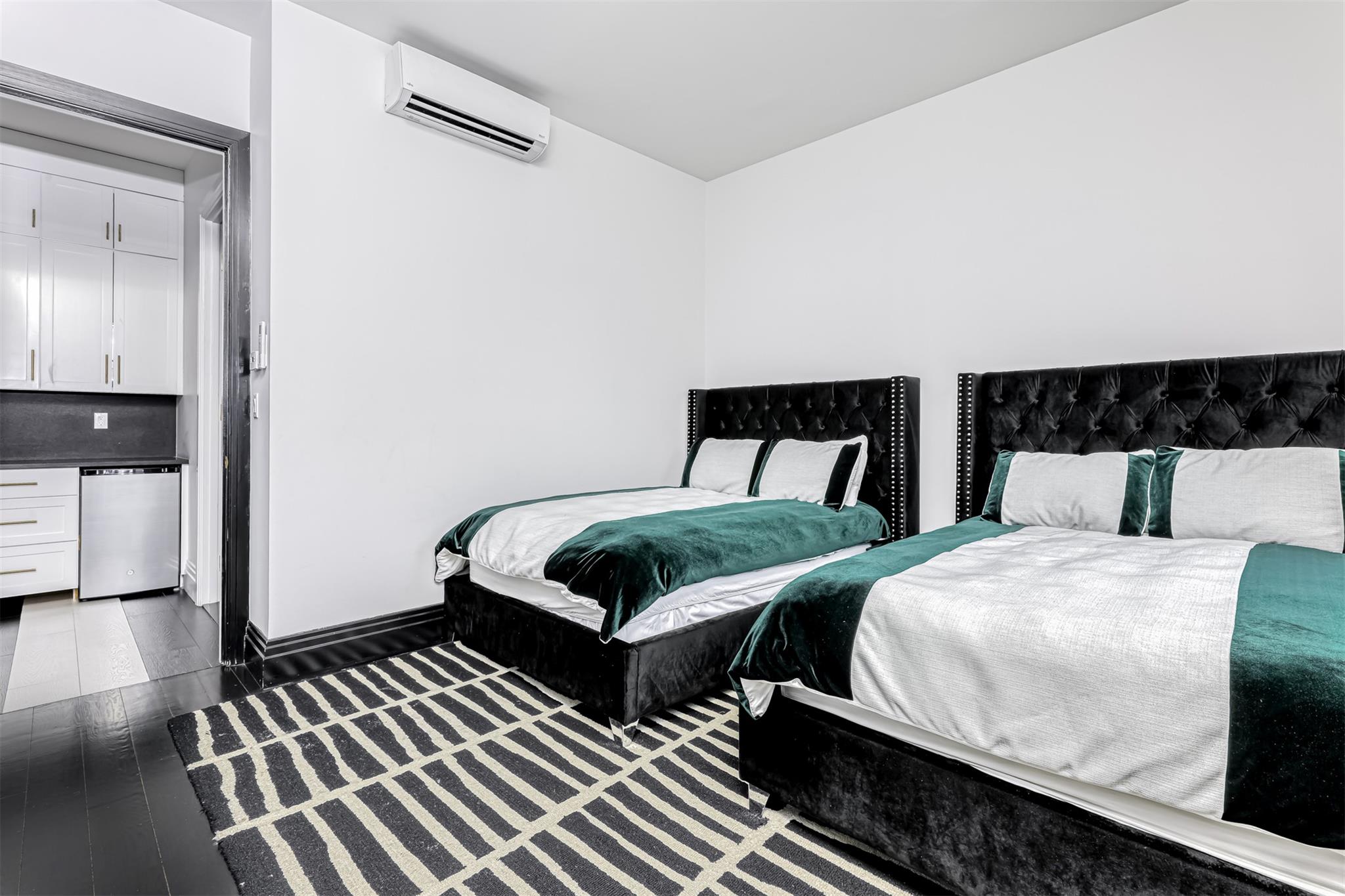 #20 photo, Pomona, Pomona , NY 10970