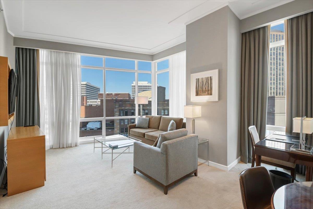 #2 photo, 1 Renaissance Square, White Plains , NY 10601