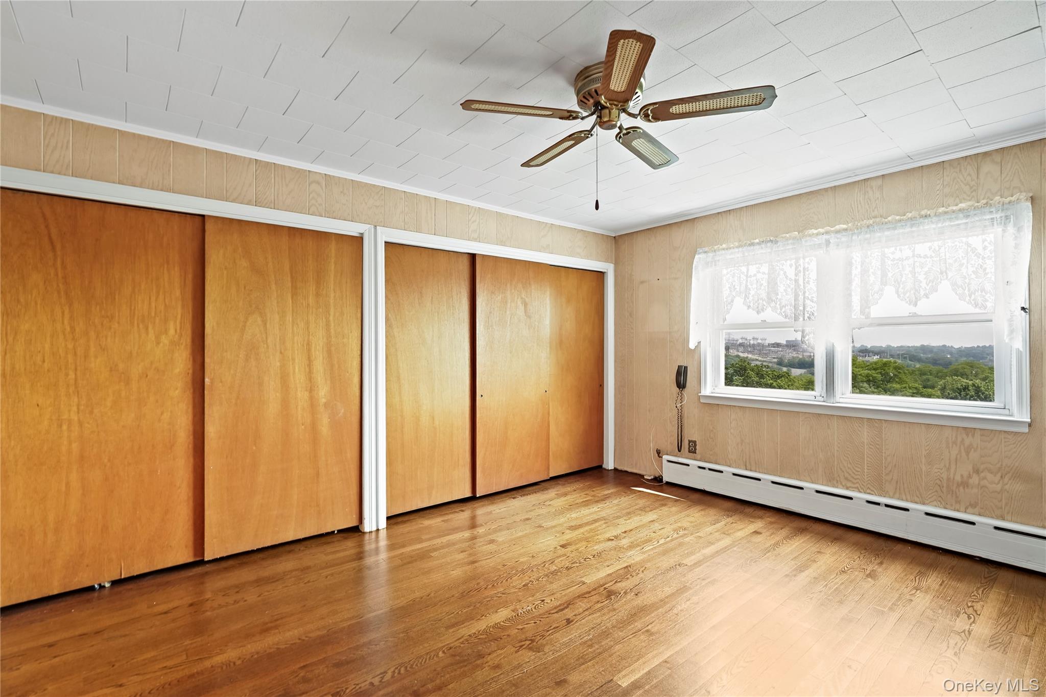 #12 photo, 54 Albemarle Place, Yonkers , NY 10701