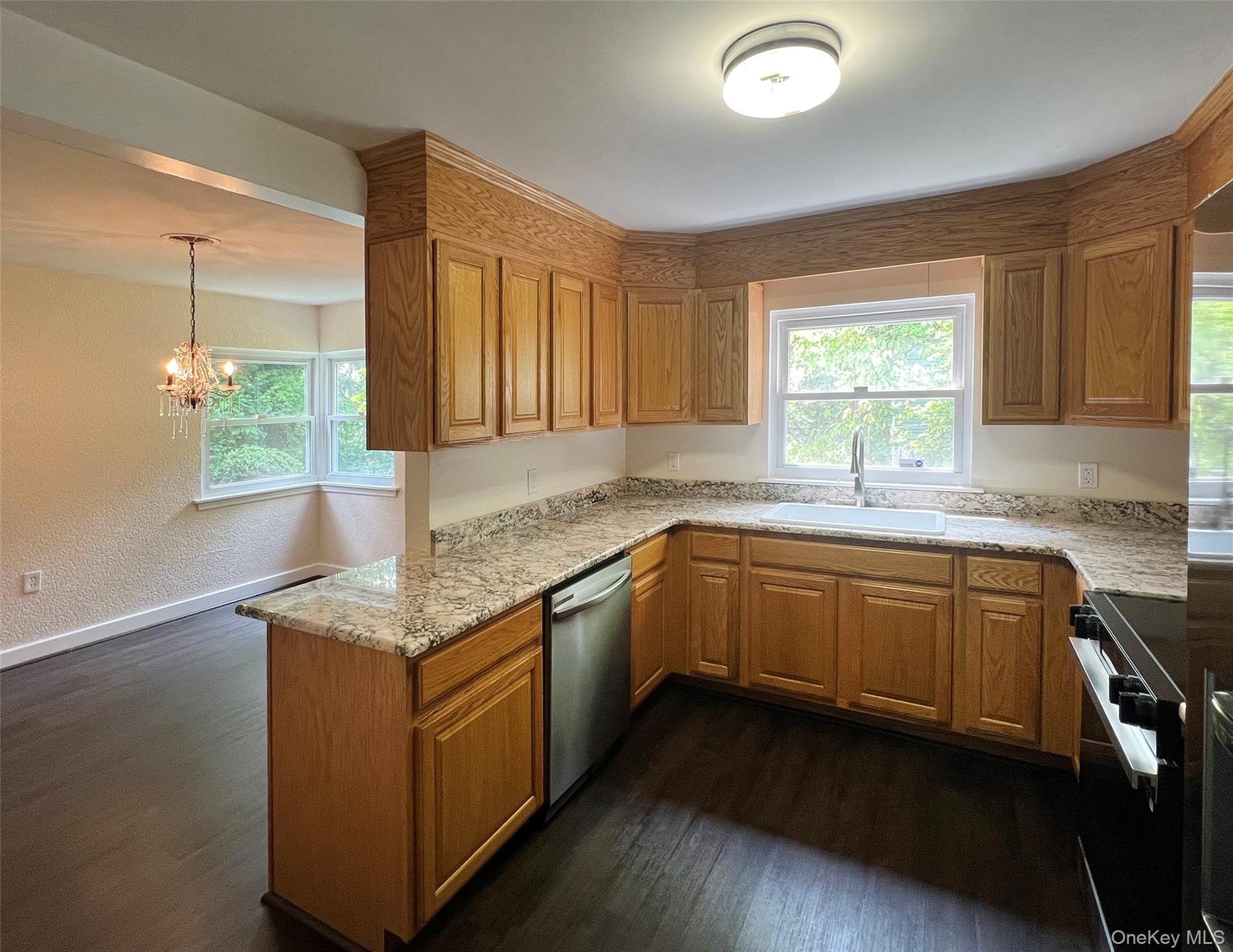 #10 photo, 5093 Route 9W, Newburgh , NY 12550