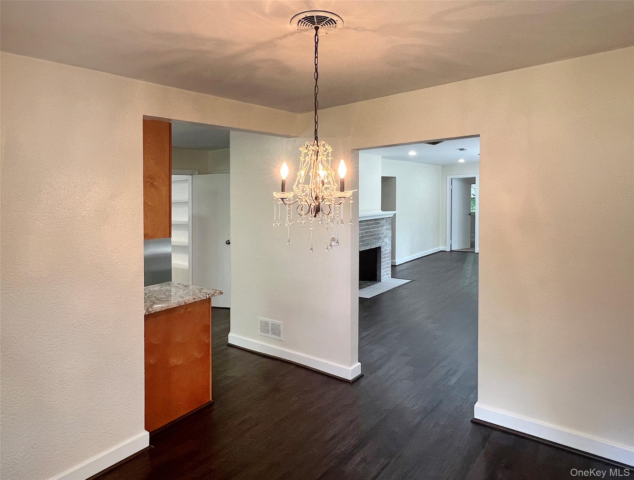 #13 photo, 5093 Route 9W, Newburgh , NY 12550