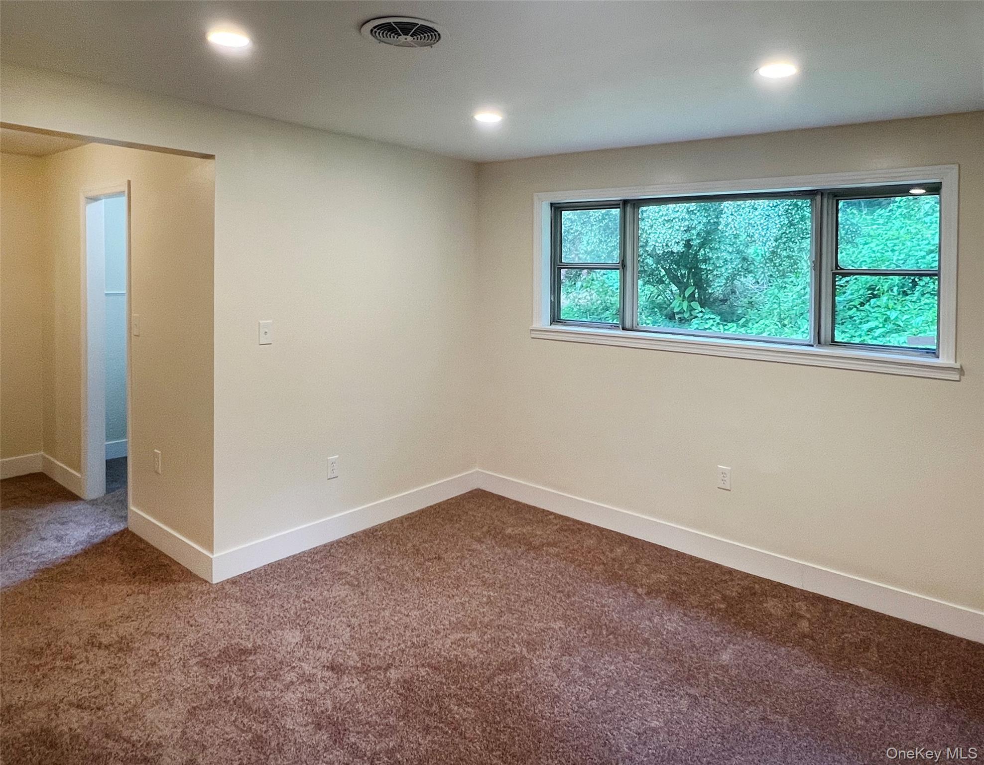 #14 photo, 5093 Route 9W, Newburgh , NY 12550