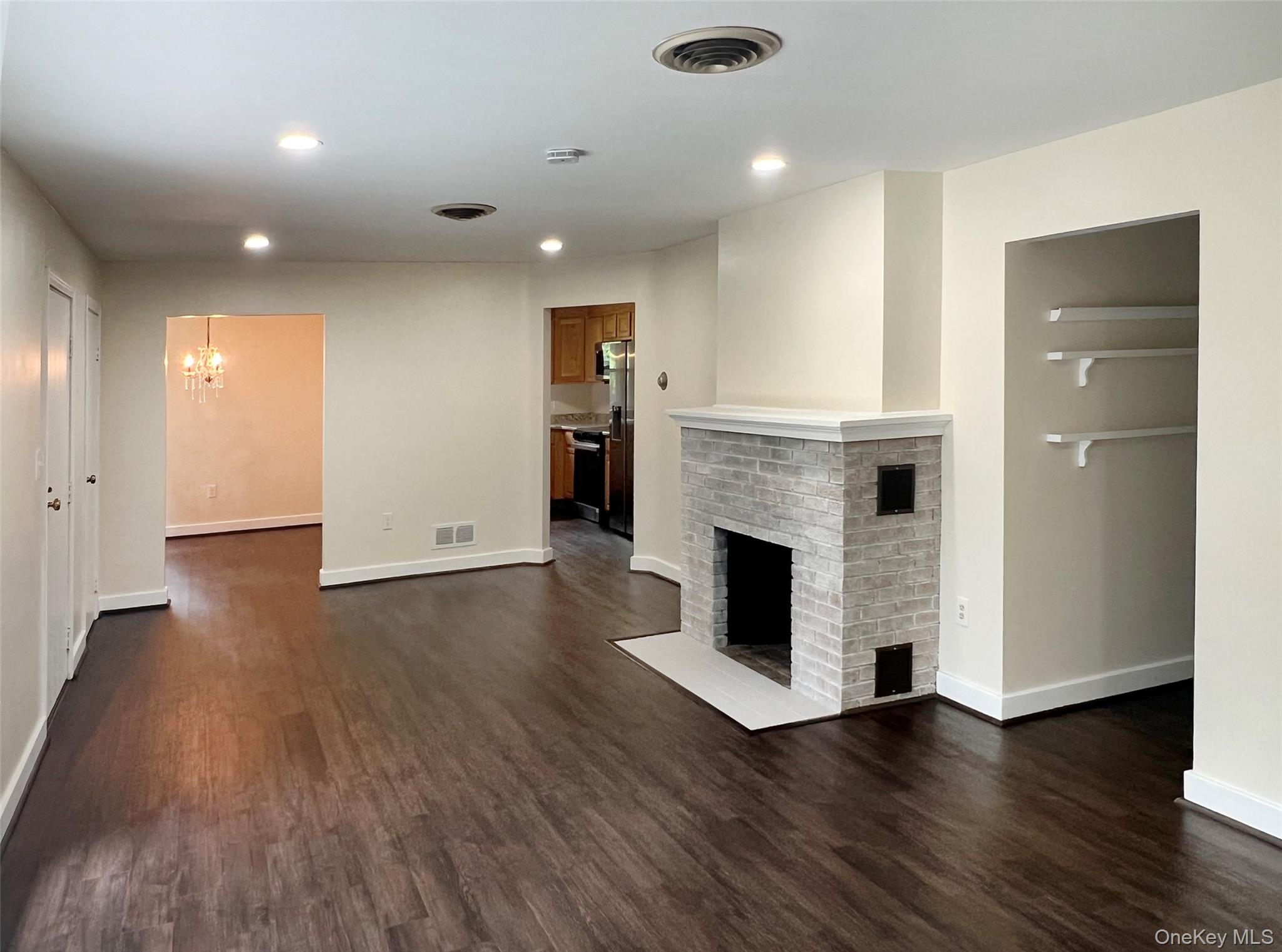 #7 photo, 5093 Route 9W, Newburgh , NY 12550