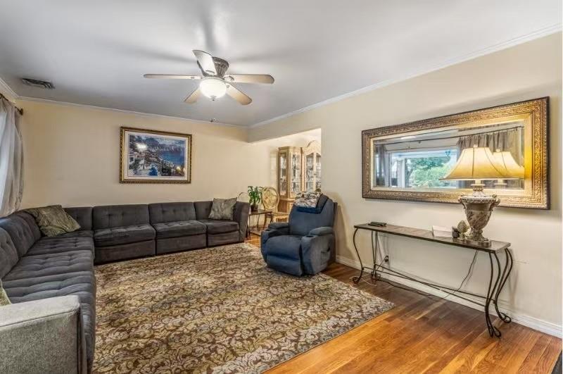 #6 photo, 49-75 175th Place, クイーンズ区 Fresh Meadows , NY 11365