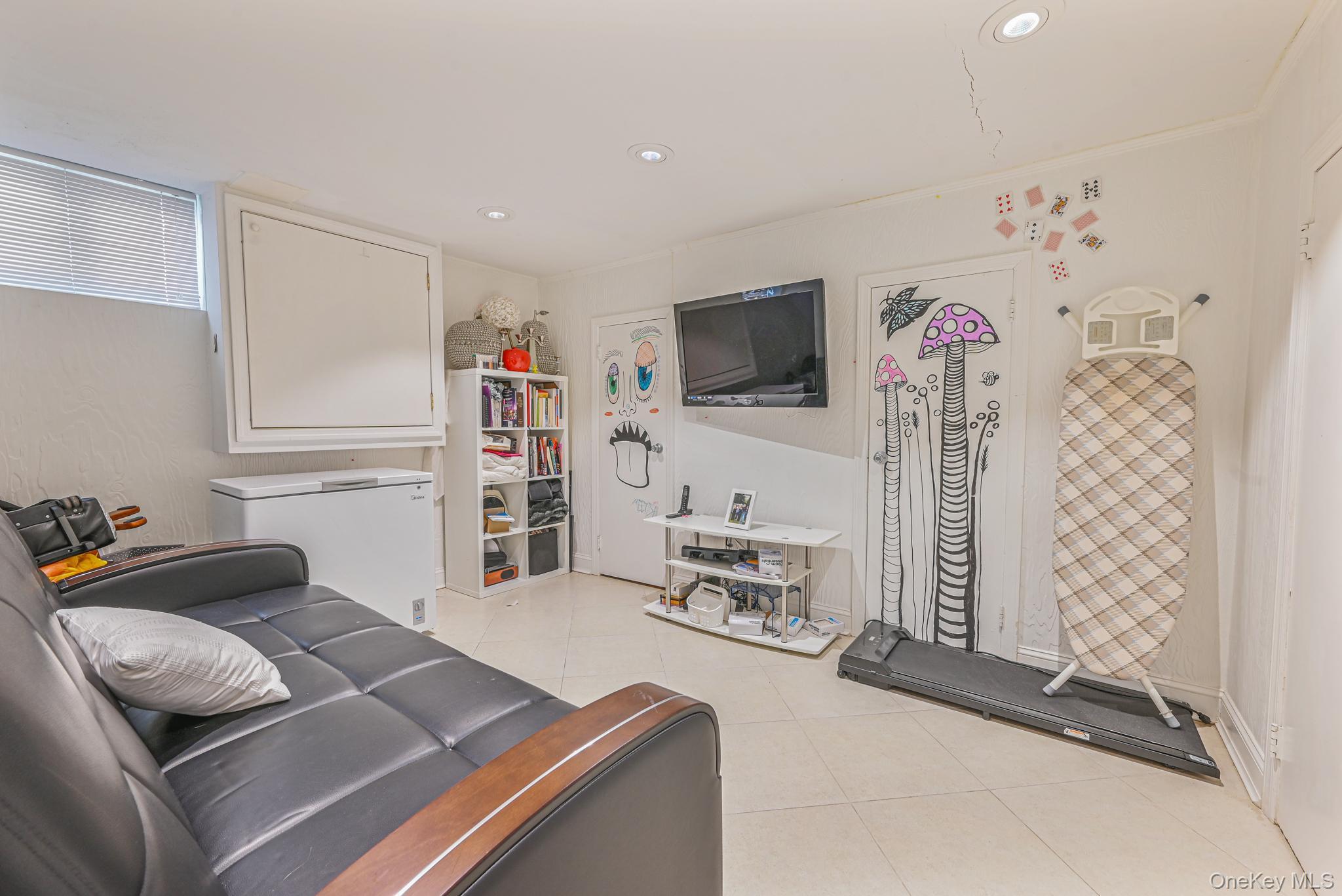 #18 photo, 972 S End, ناسو Woodmere , NY 11598