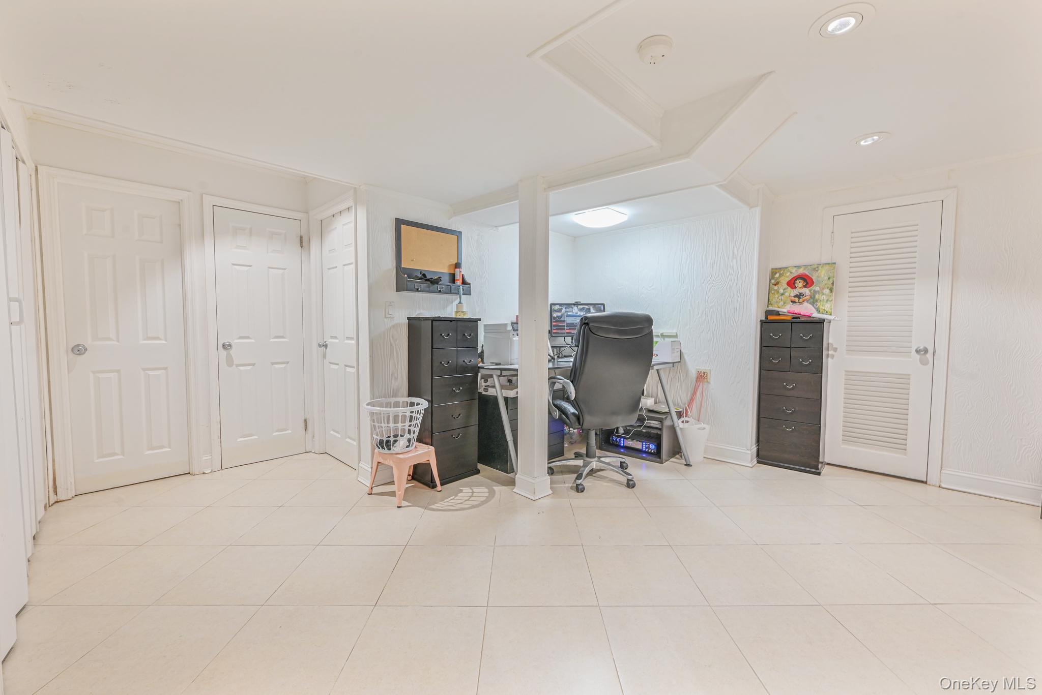 #19 photo, 972 S End, ناسو Woodmere , NY 11598