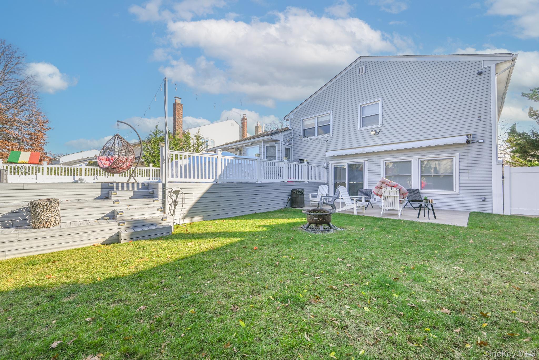 #20 photo, 972 S End, ناسو Woodmere , NY 11598