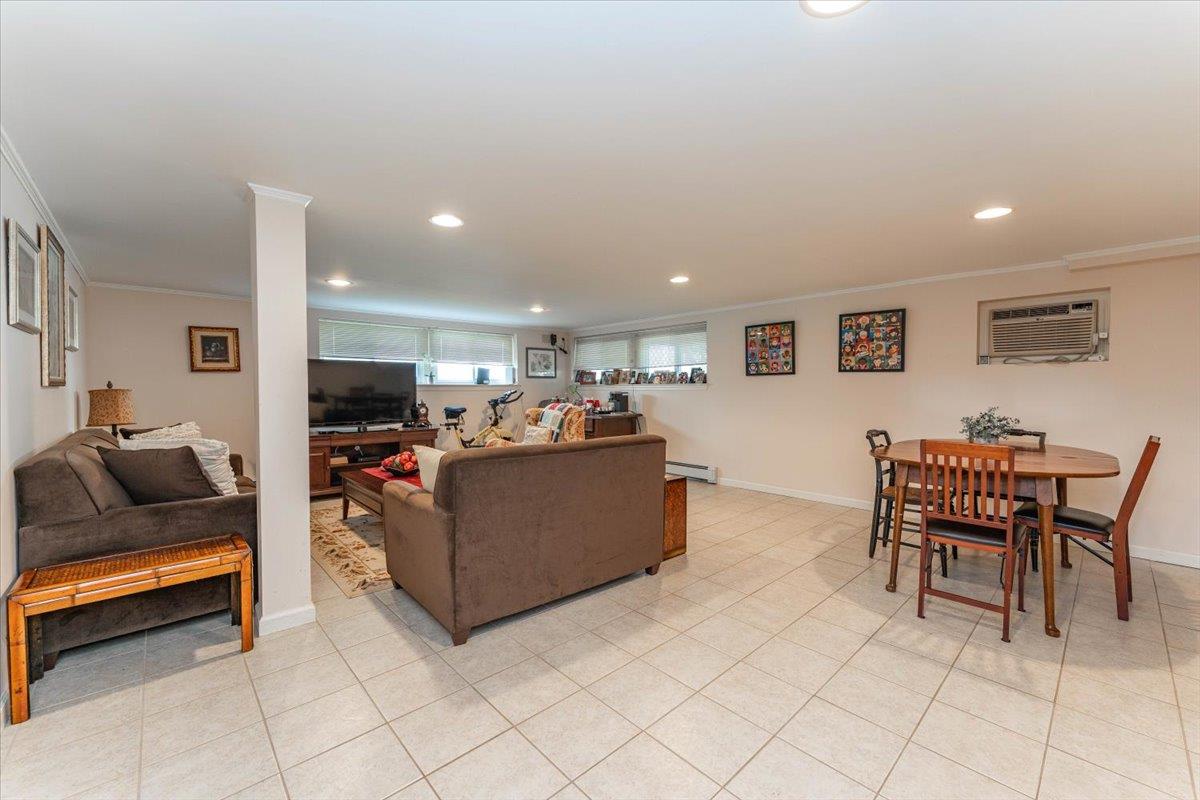 #13 photo, 528 Longacre Avenue, 長島 Woodmere , NY 11598