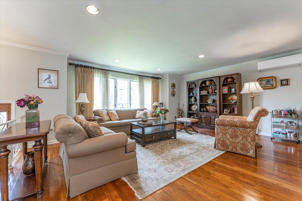 #3 photo, 528 Longacre Avenue, 長島 Woodmere , NY 11598