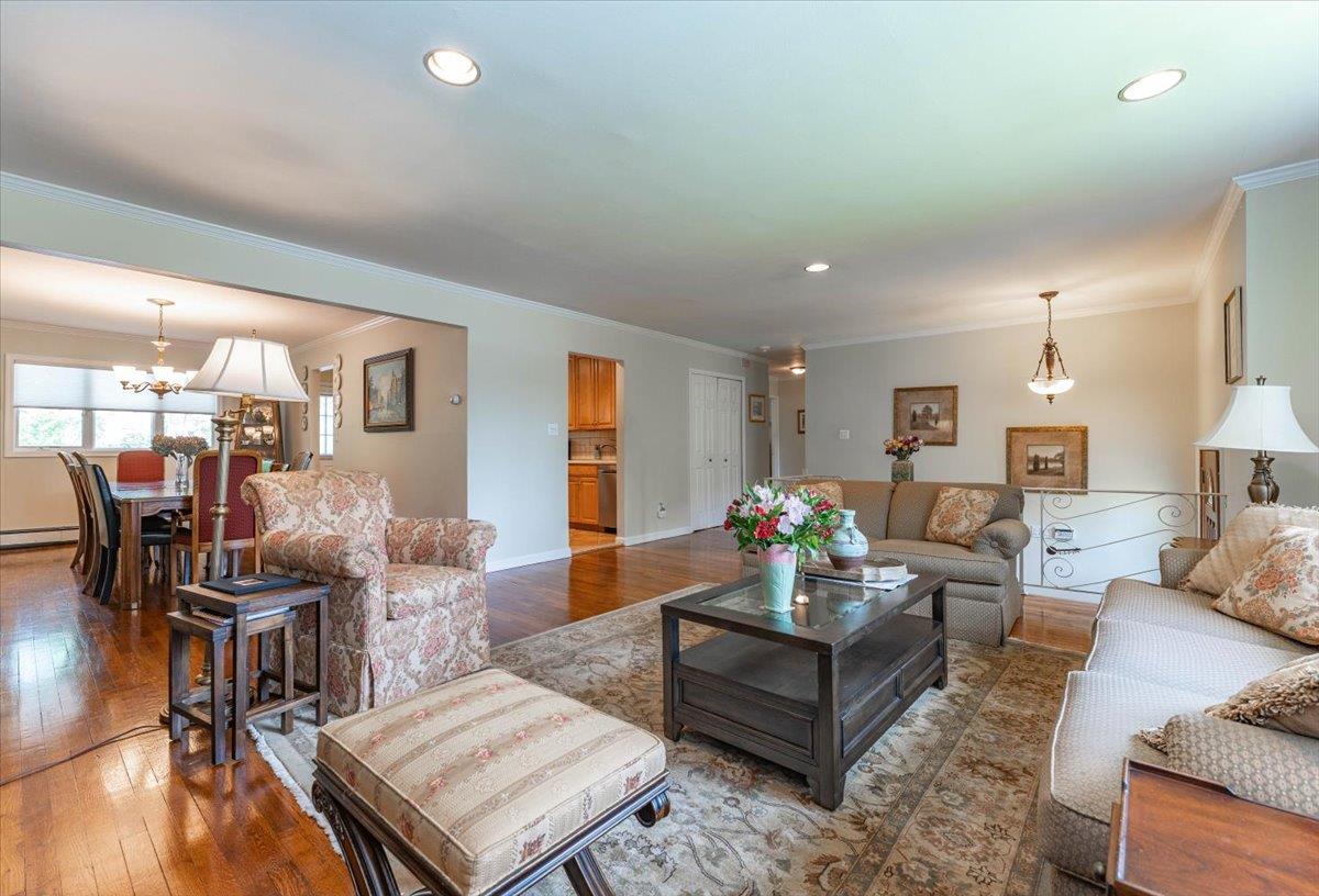 #4 photo, 528 Longacre Avenue, 長島 Woodmere , NY 11598