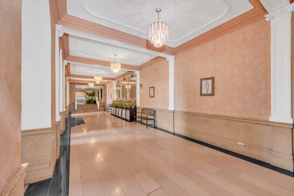 #5 photo, 7401 4th Avenue, ブルックリン区 Brooklyn , NY 11209