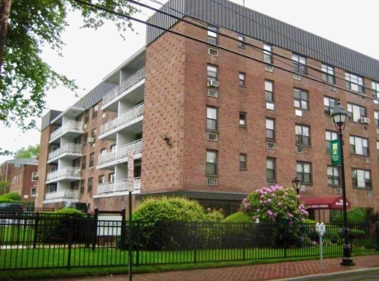 #1 photo, 124 Smith Street, Freeport , NY 11520