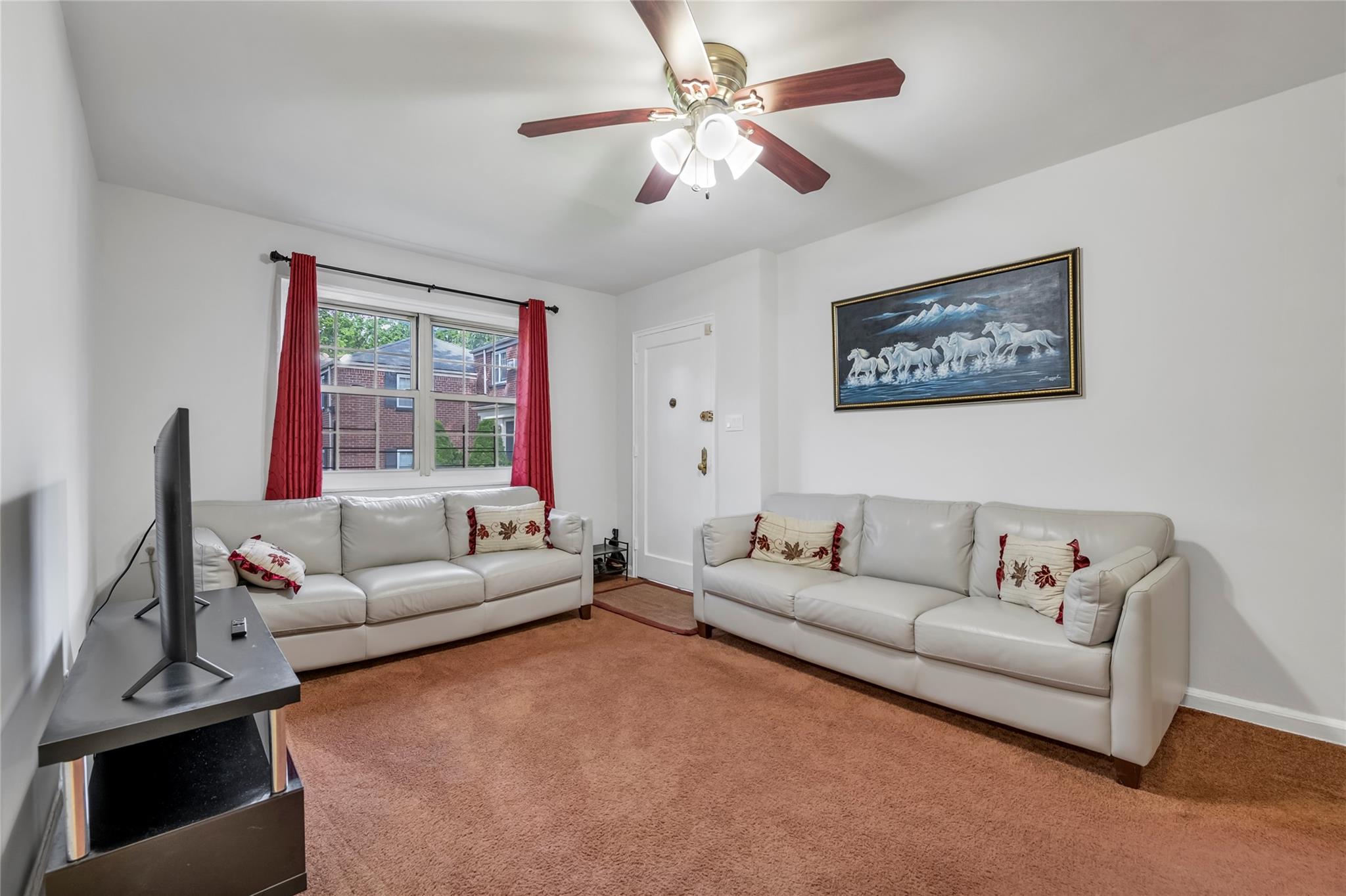 #2 photo, 69-29 210 Street, 皇后區 貝塞 Bayside , NY 11364