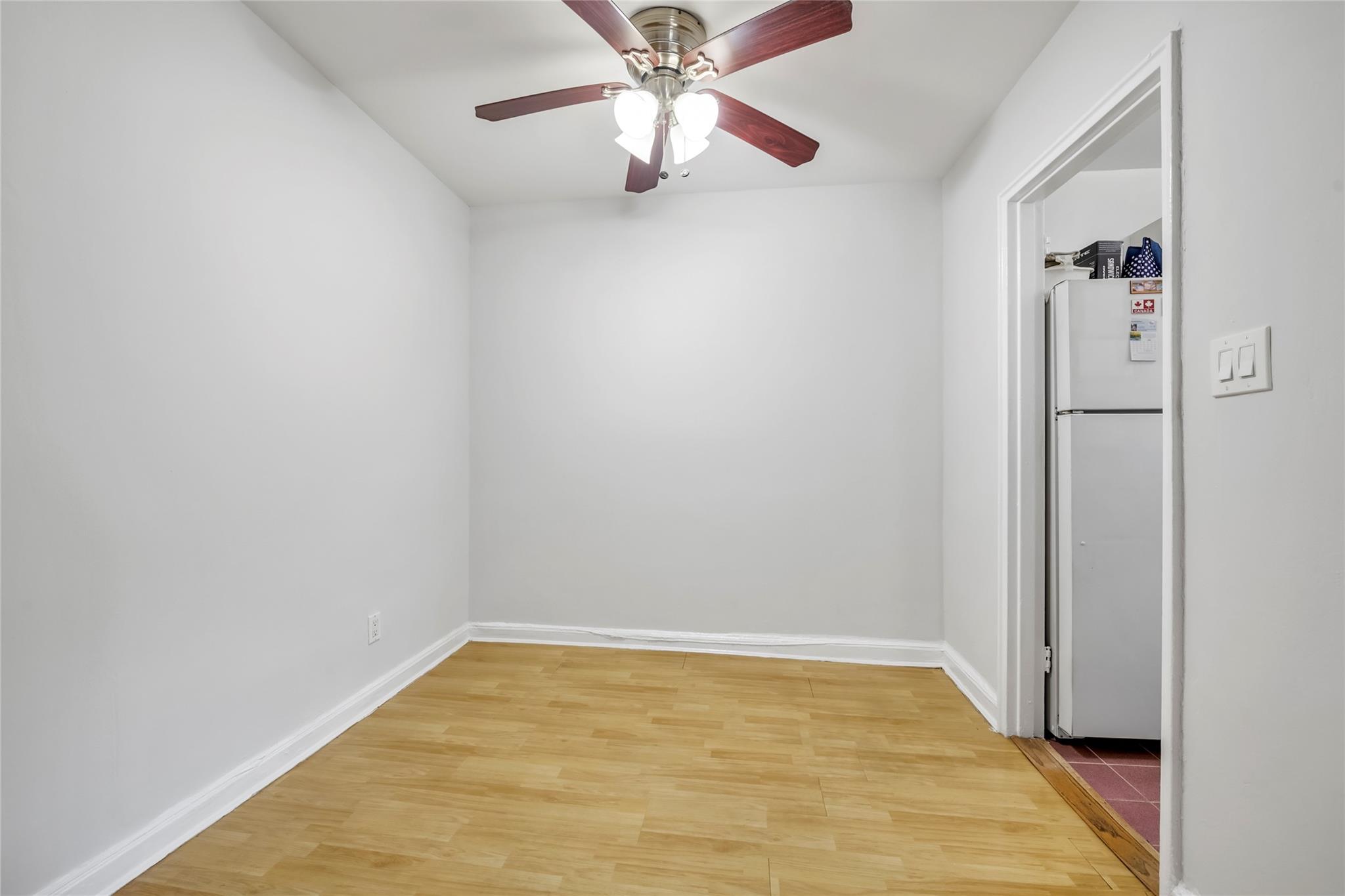 #5 photo, 69-29 210 Street, 皇后區 貝塞 Bayside , NY 11364