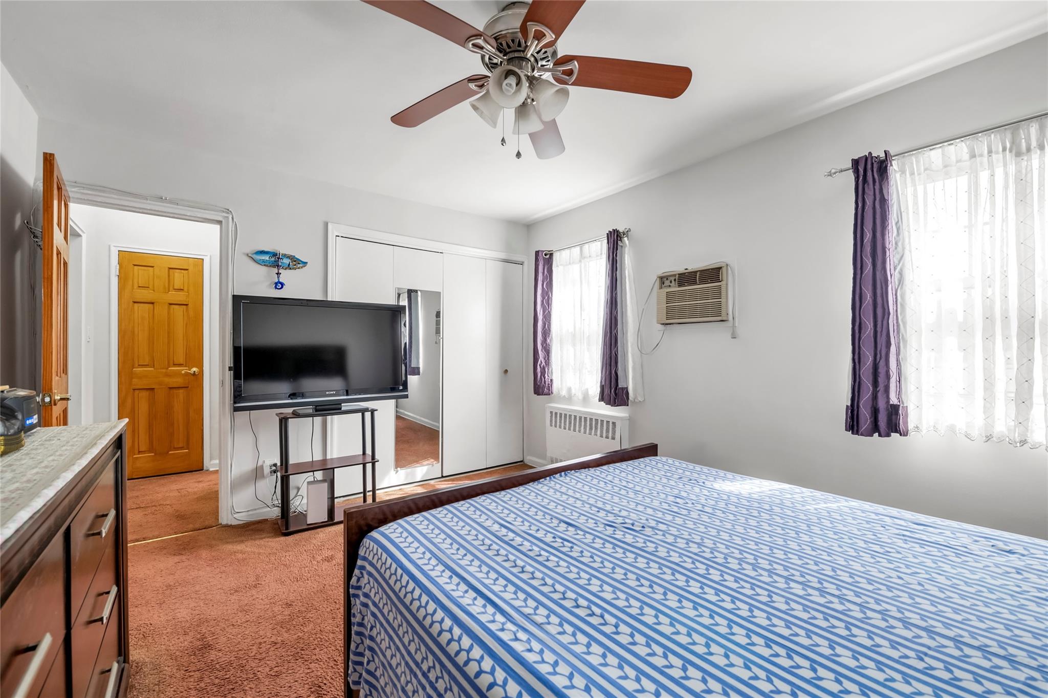 #9 photo, 69-29 210 Street, 皇后區 貝塞 Bayside , NY 11364