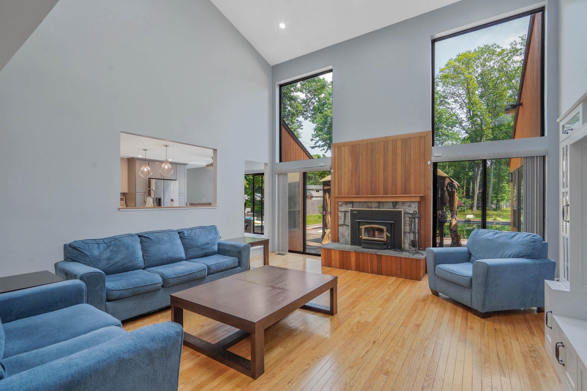 #7 photo, 318 Sheep Pasture Road, East Setauket , NY 11733