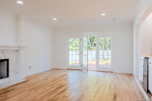 #12 photo, 1 Miller Farms Court, サフォーク郡 Miller Place , NY 11764