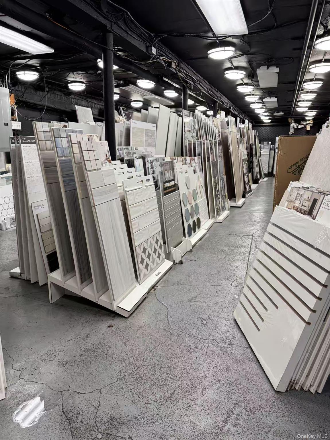 #12 photo, 112-05 Rockaway Boulevard, クイーンズ区 South Ozone Park , NY 11420