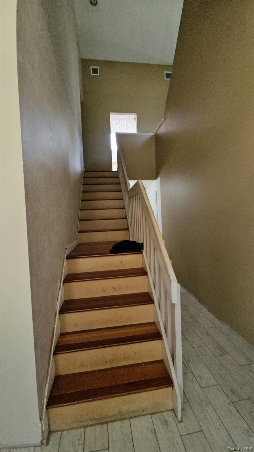 #10 photo, 943 Macarthur Street, サフォーク郡 Bohemia , NY 11716