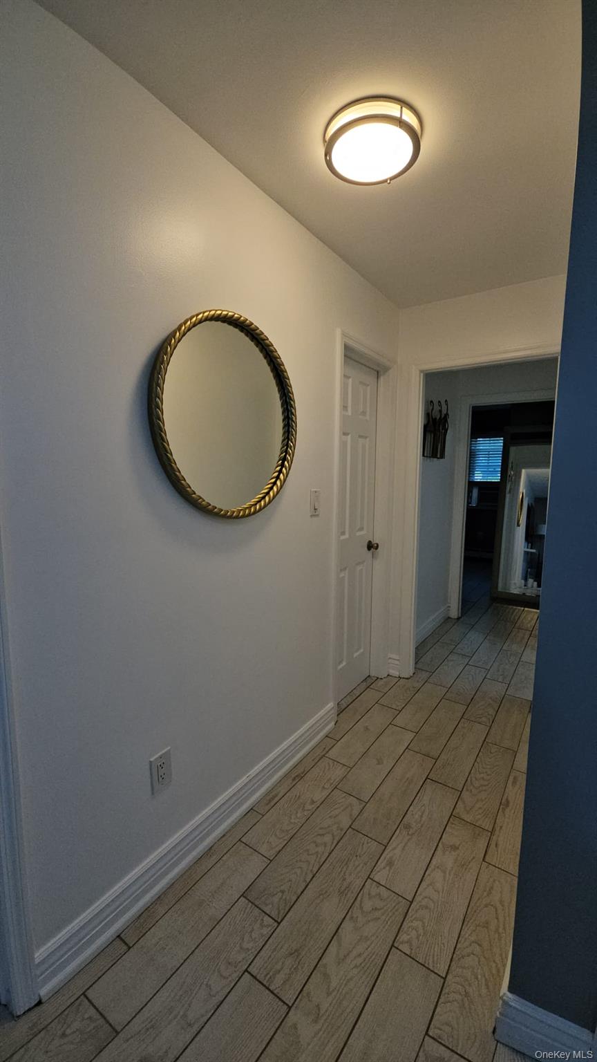 #3 photo, 943 Macarthur Street, サフォーク郡 Bohemia , NY 11716