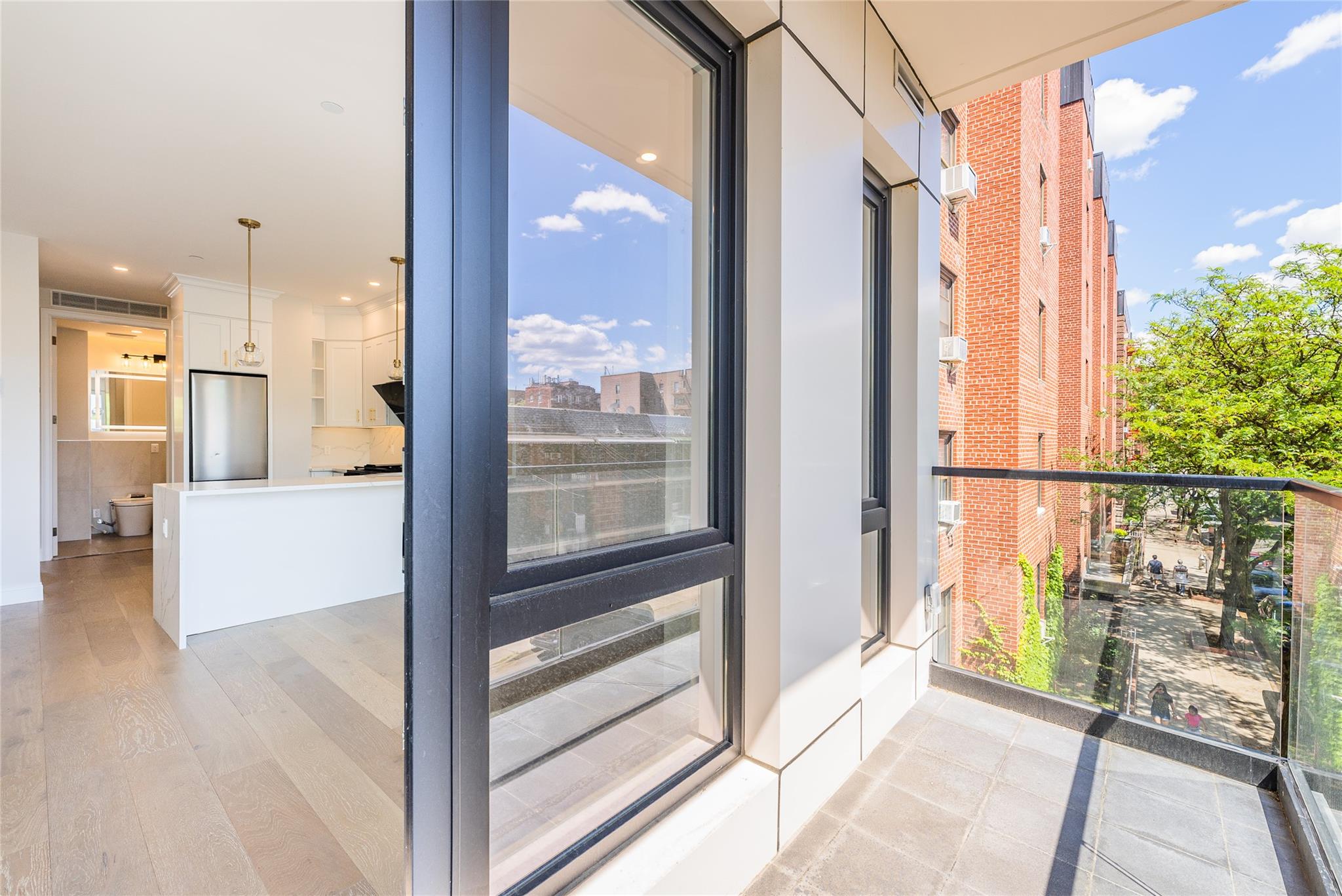 #12 photo, 4209 Hampton Street, クイーンズ区 Elmhurst , NY 11373