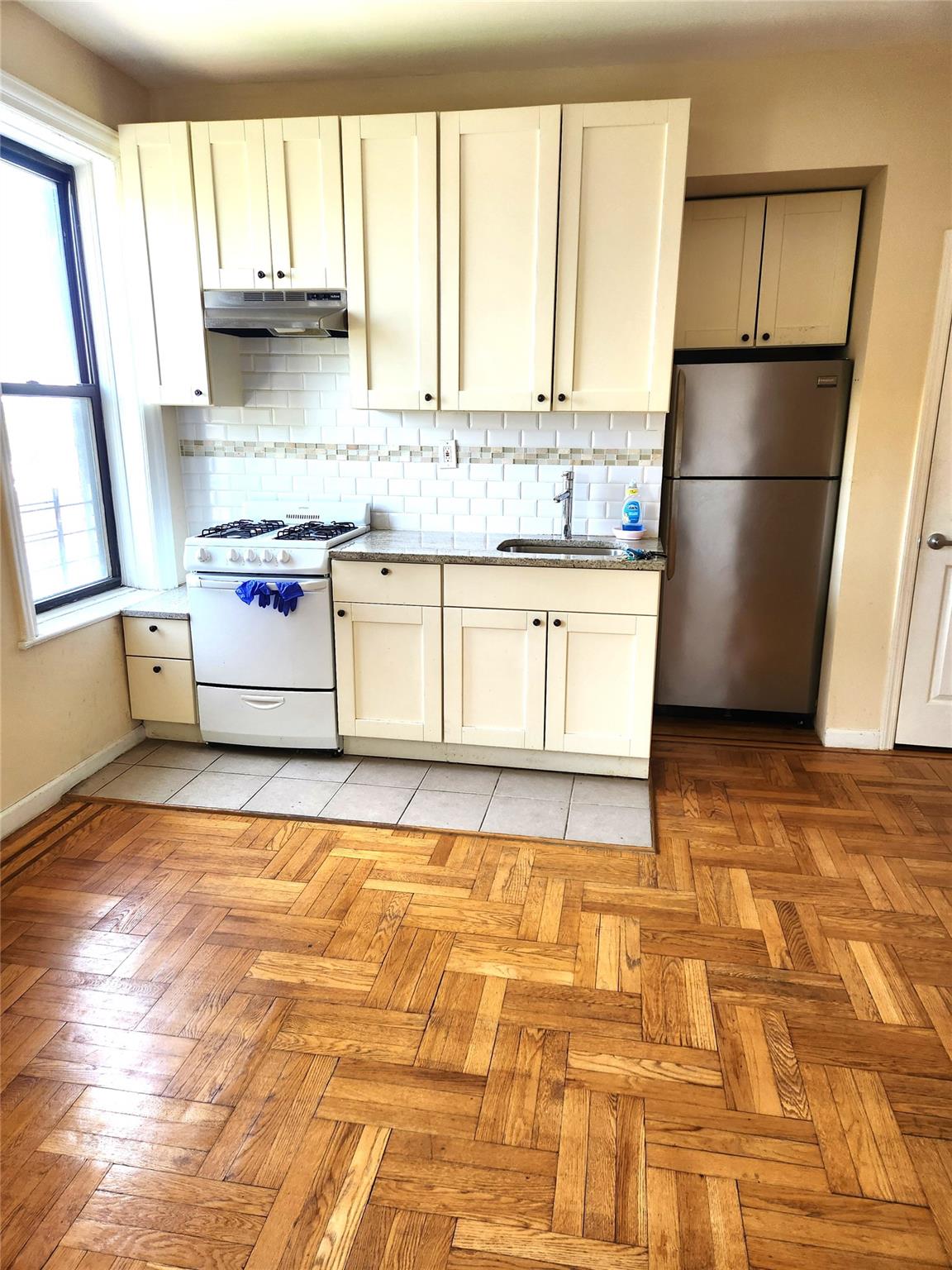 #1 photo, 155-17 Sanford Avenue, Flushing , NY 11355